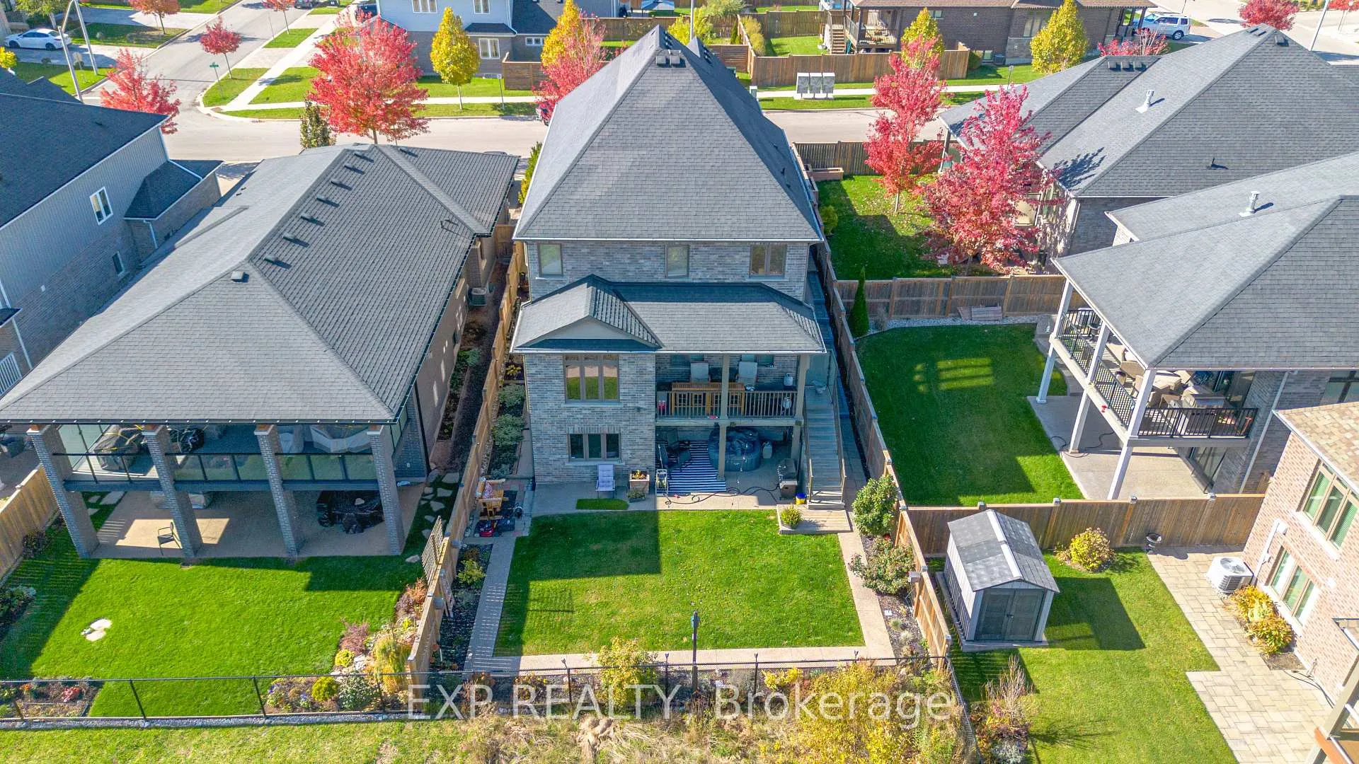 Photo 3 of 90 Days Avenue, Thorold, Hurricane/Merrittville — HOMEH