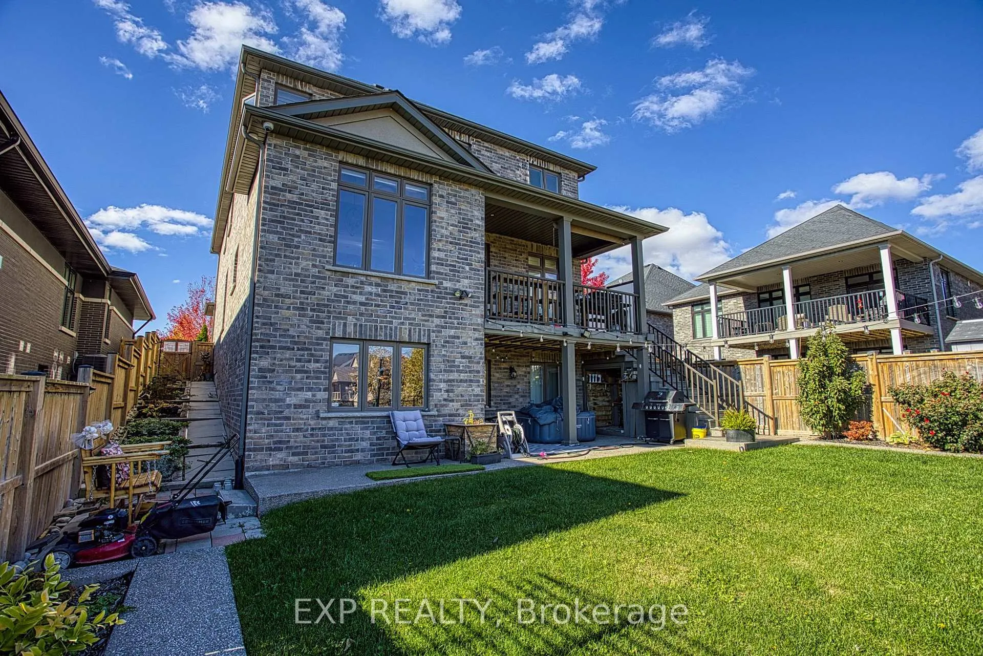 Photo 8 of 90 Days Avenue, Thorold, Hurricane/Merrittville — HOMEH