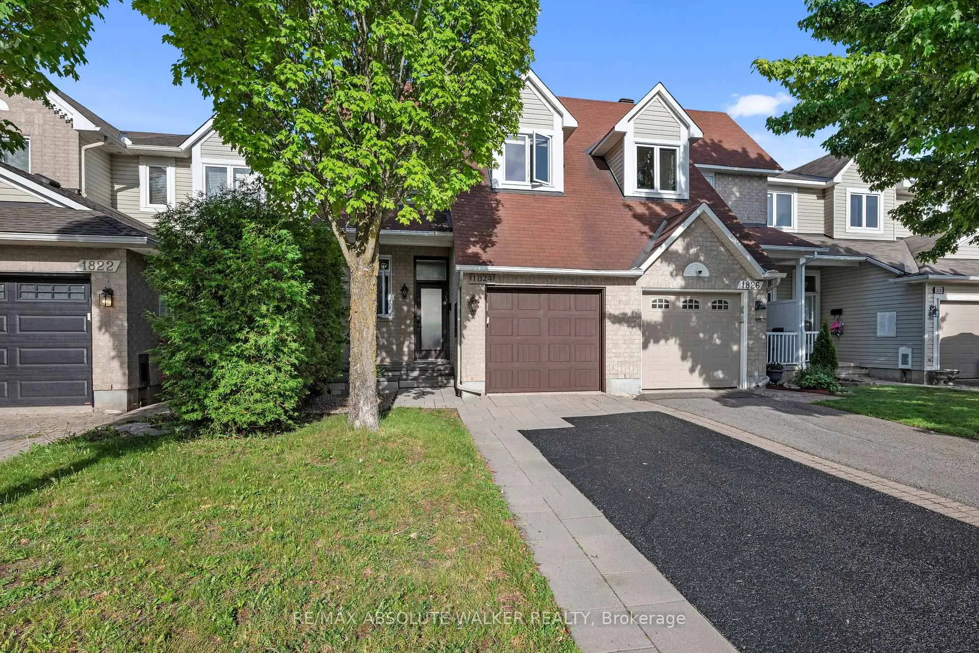 Photo 5 of 1824 Hennessy Crescent, Ottawa, Fallingbrook/Gardenway South — HOMEH