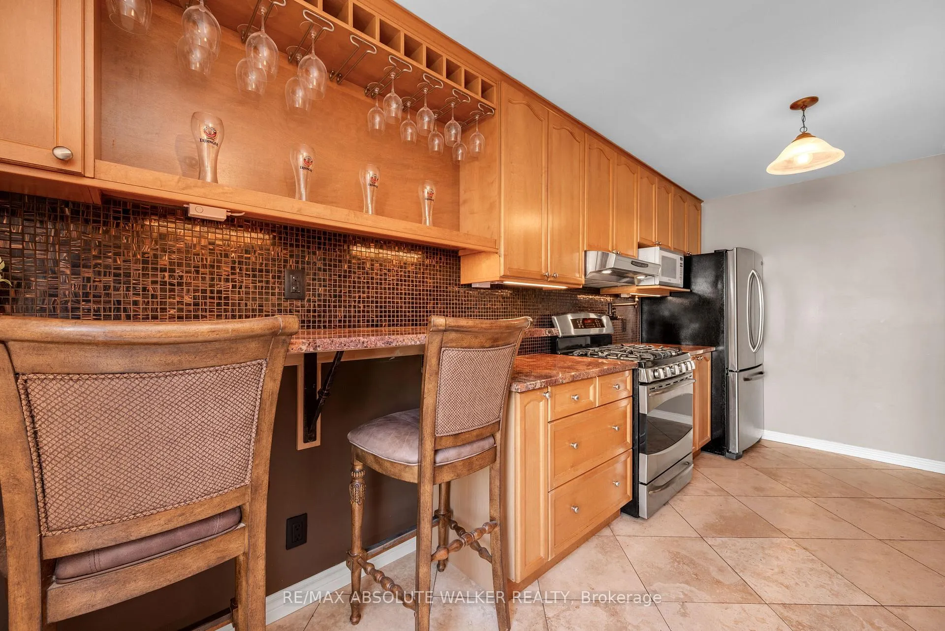 Photo 44 of 1824 Hennessy Crescent, Ottawa, Fallingbrook/Gardenway South — HOMEH