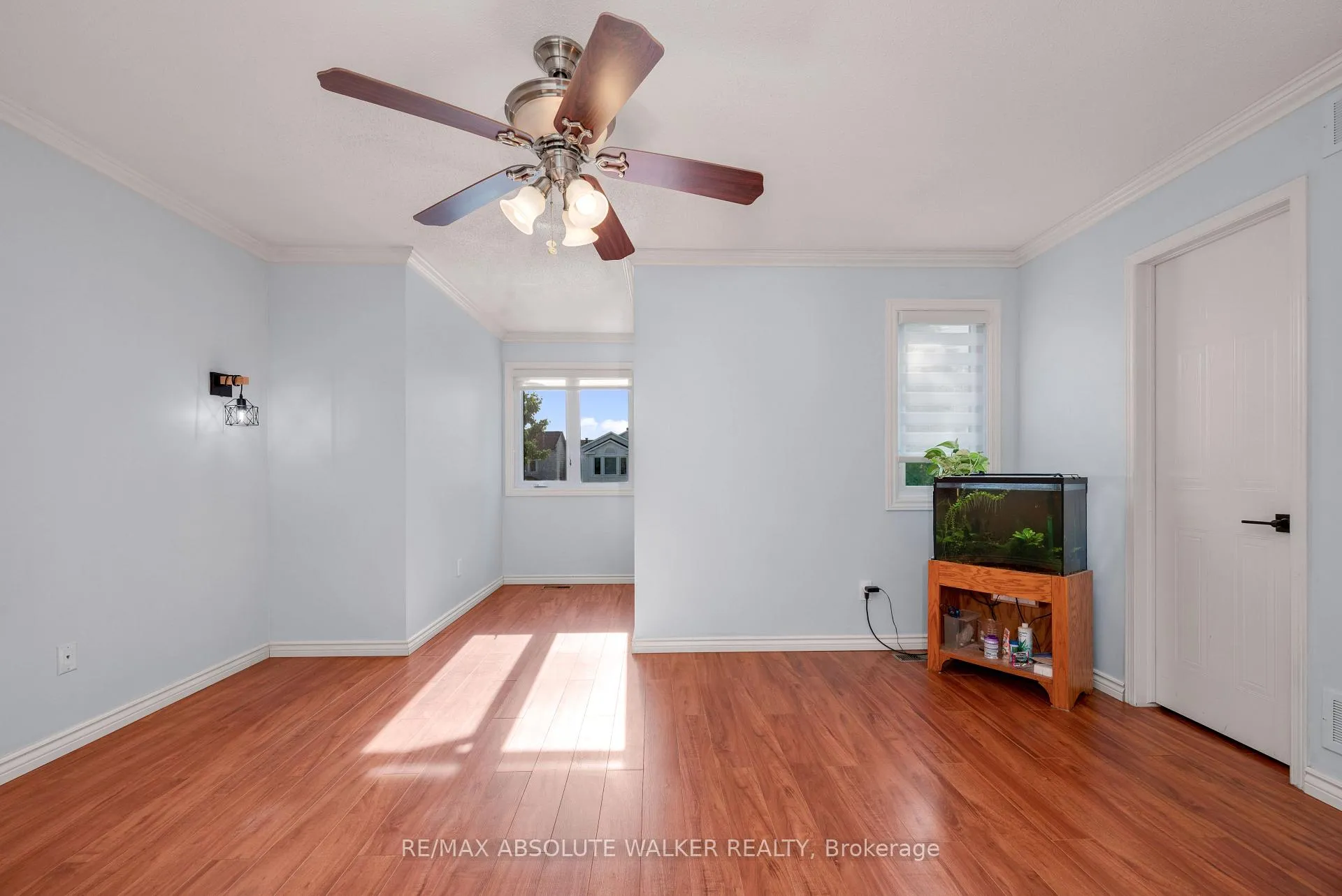 Photo 50 of 1824 Hennessy Crescent, Ottawa, Fallingbrook/Gardenway South — HOMEH