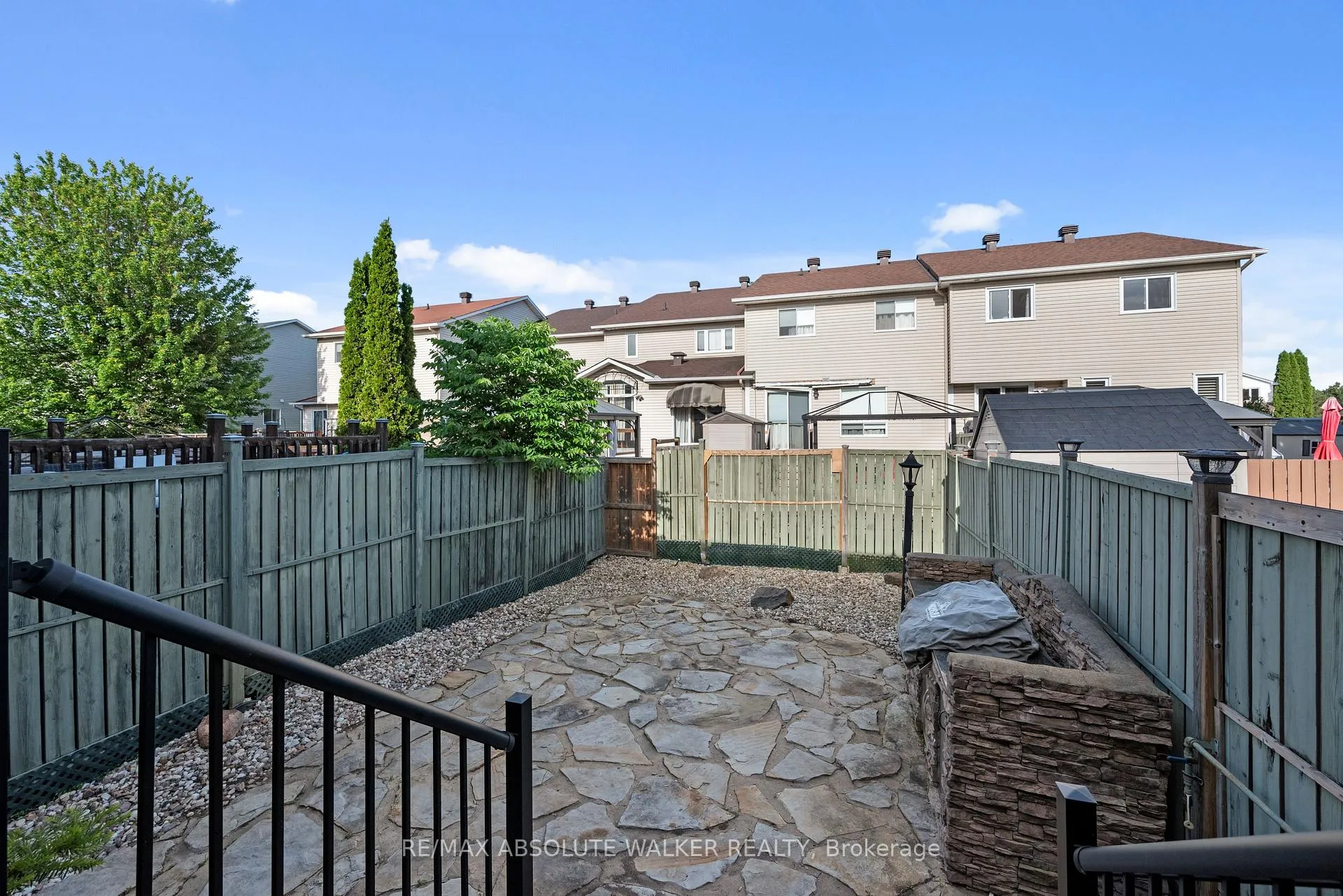 Photo 89 of 1824 Hennessy Crescent, Ottawa, Fallingbrook/Gardenway South — HOMEH