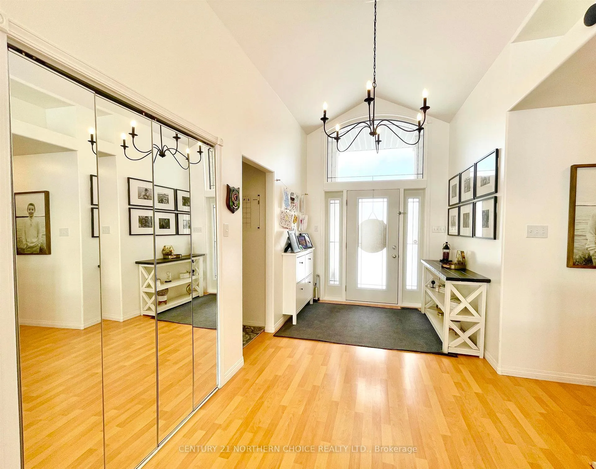 Photo 7 of 100 Edgewater Drive, Dryden, Edgewater Terrace — HOMEH