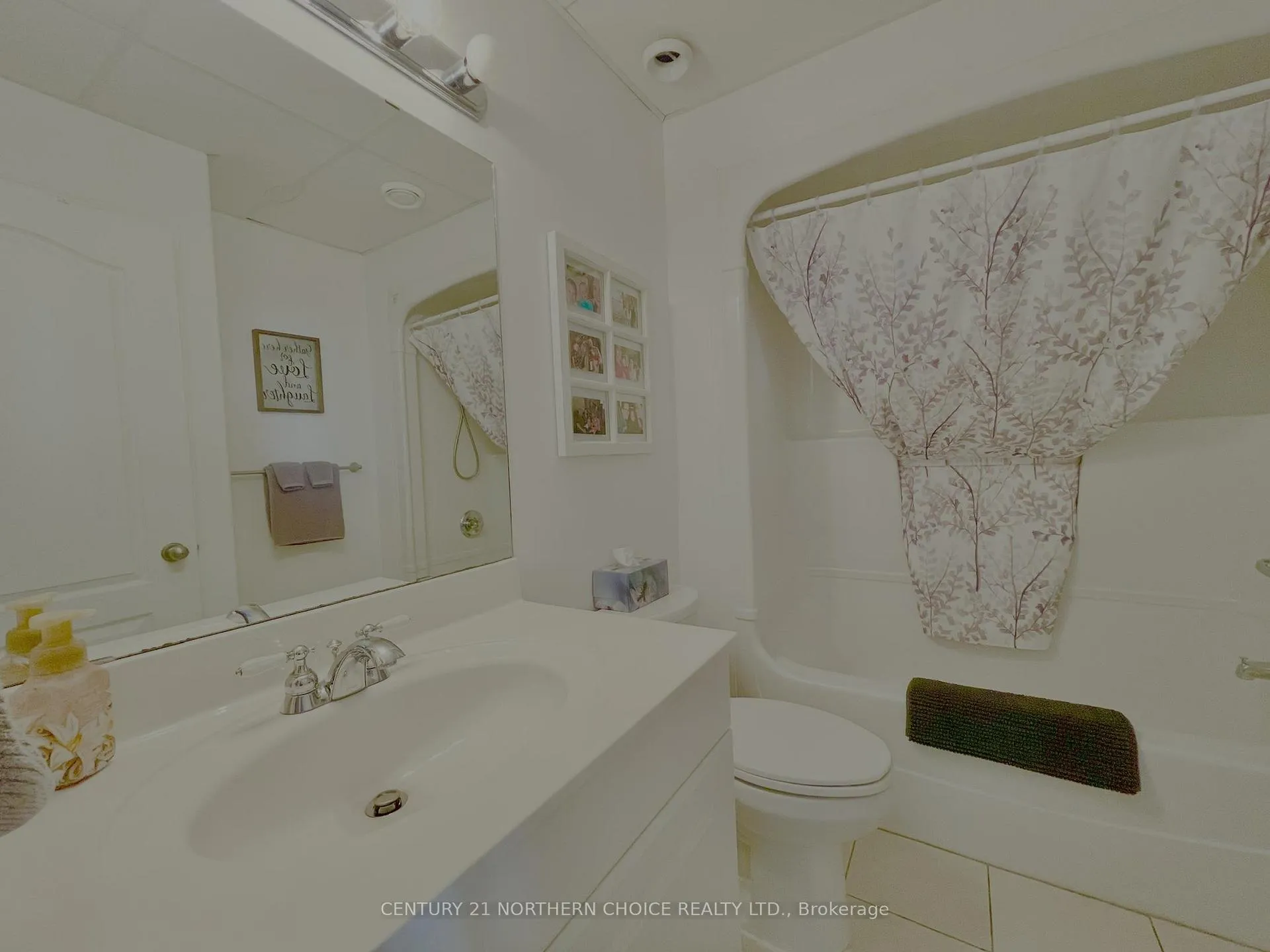 Photo 33 of 100 Edgewater Drive, Dryden, Edgewater Terrace — HOMEH