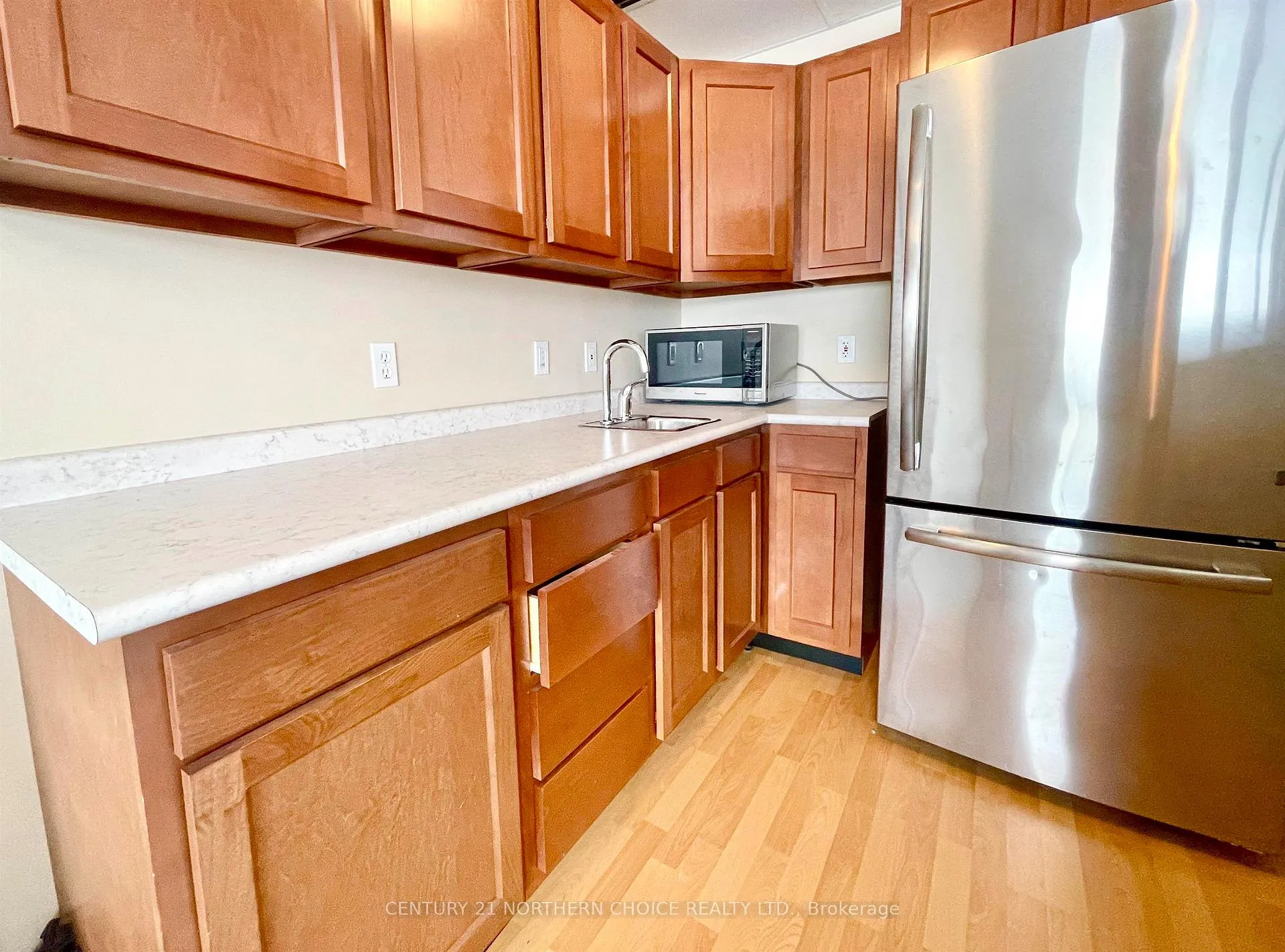 Photo 40 of 100 Edgewater Drive, Dryden, Edgewater Terrace — HOMEH