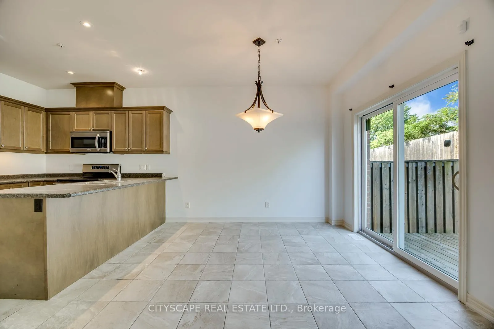 Photo 35 of 31 Glory Hill Road, St. Catharines, Oakdale — HOMEH