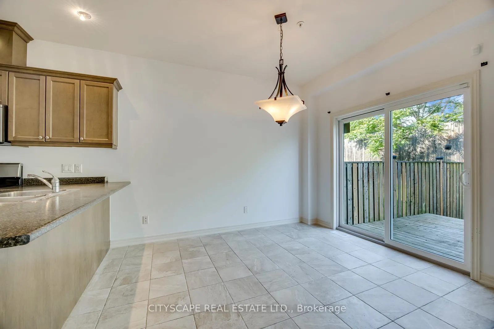 Photo 38 of 31 Glory Hill Road, St. Catharines, Oakdale — HOMEH