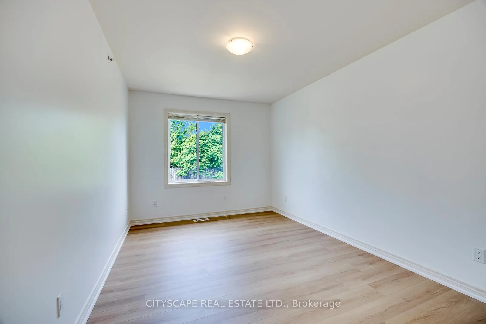 Photo 56 of 31 Glory Hill Road, St. Catharines, Oakdale — HOMEH