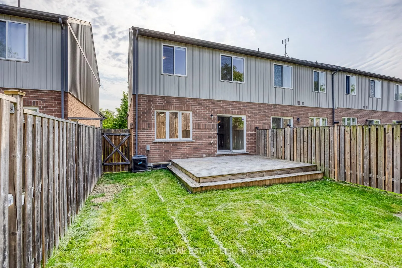 Photo 99 of 31 Glory Hill Road, St. Catharines, Oakdale — HOMEH