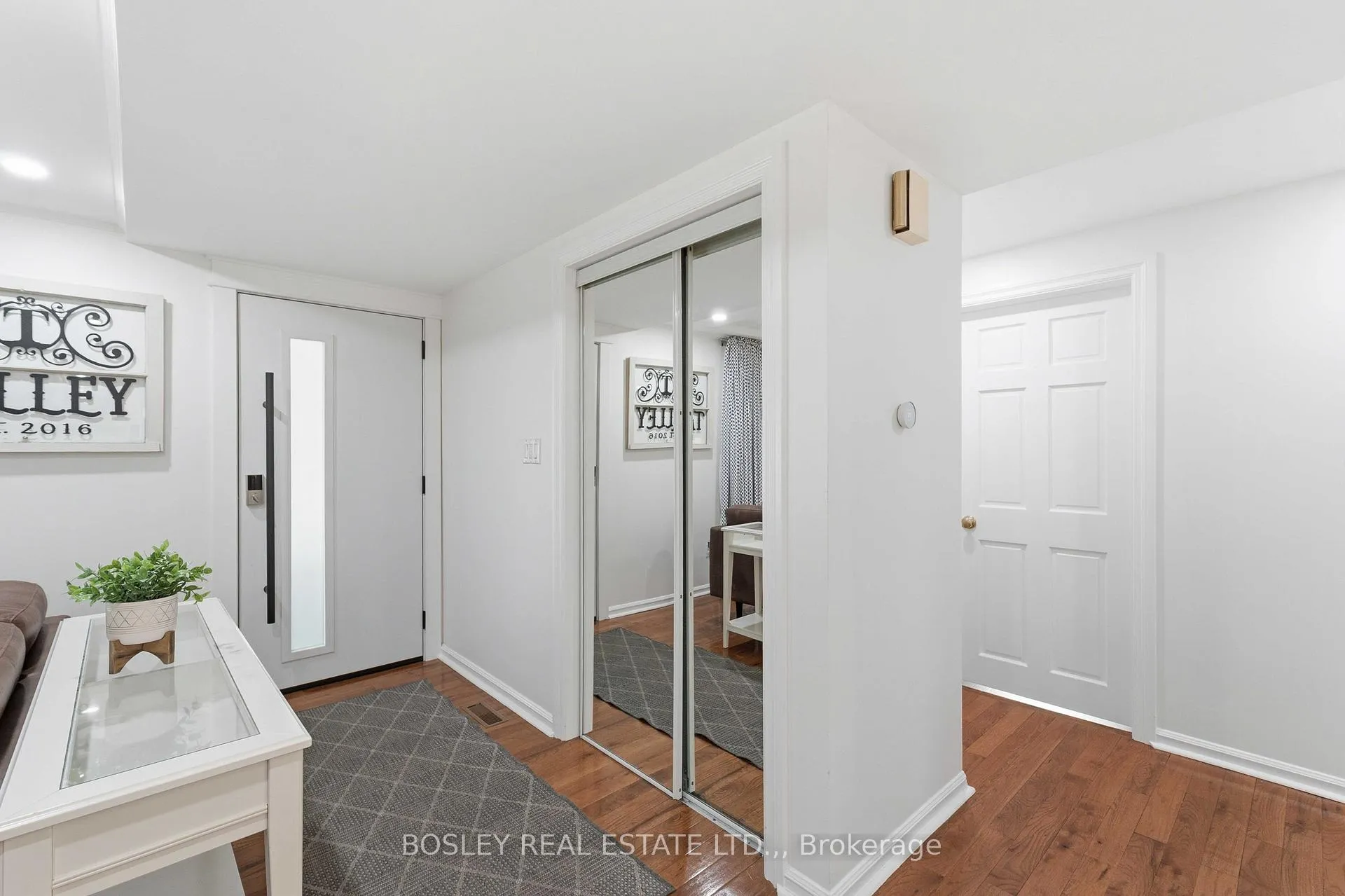 Photo 12 of 15 Grosvenor Street, St. Catharines, Bunting/Linwell — HOMEH