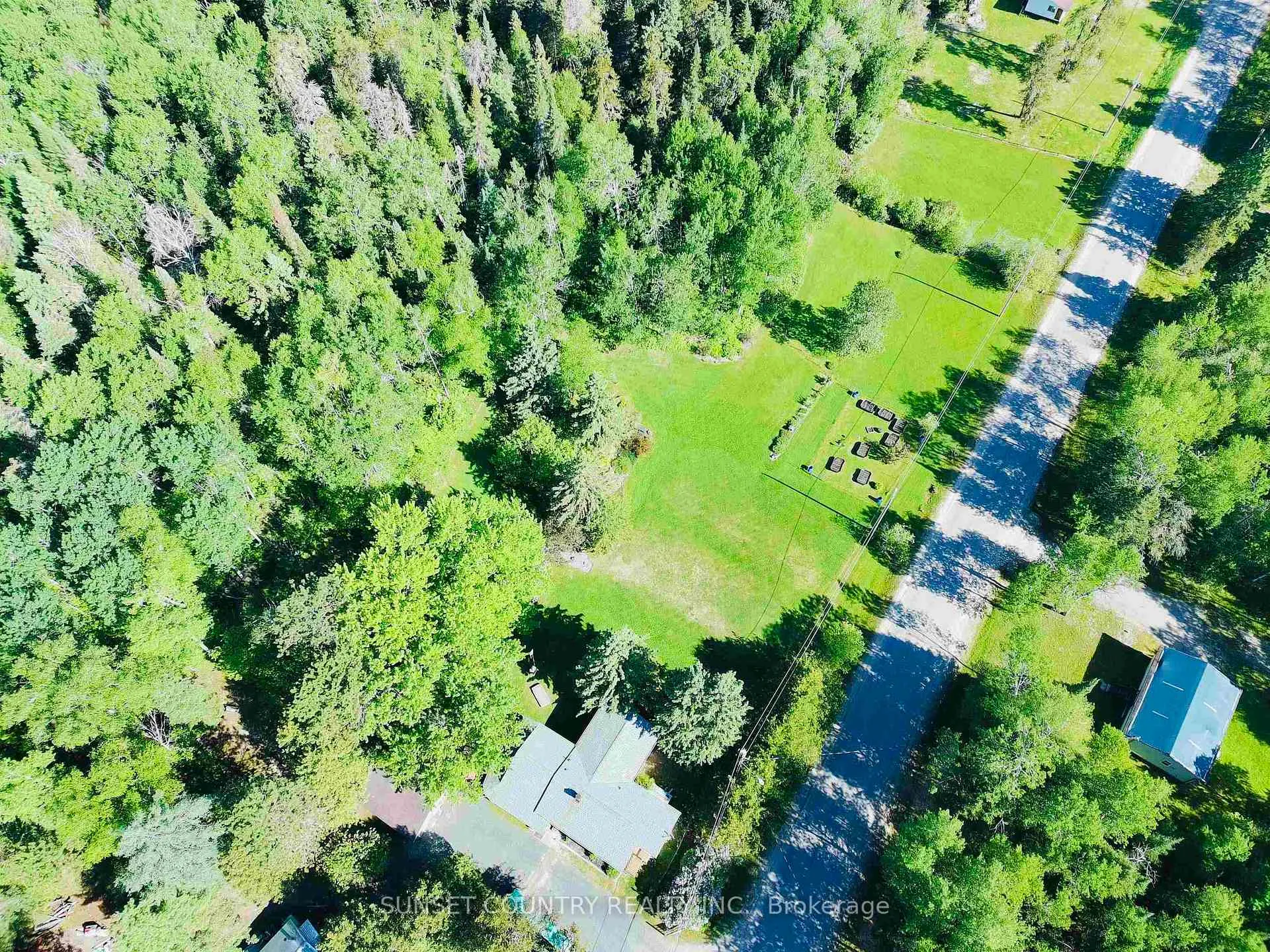 Photo 5 of 834 594, Kenora Remote Area, East Of Kenora — HOMEH