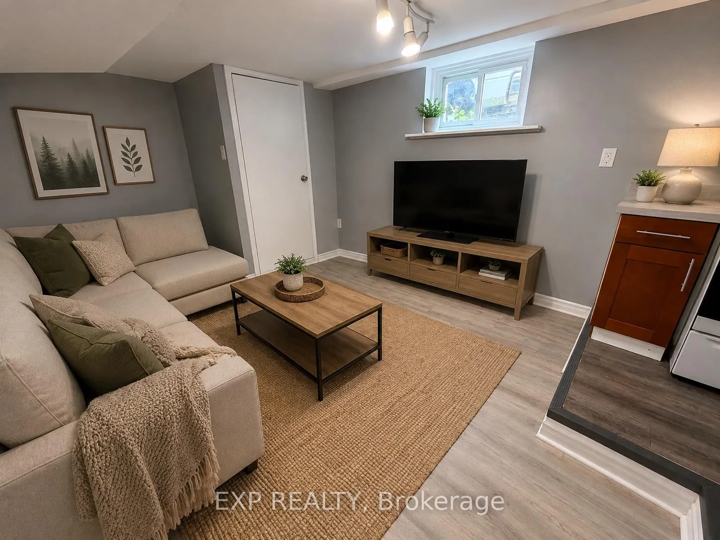 Photo 52 of 36 Brighton Avenue, St. Catharines, Facer — HOMEH