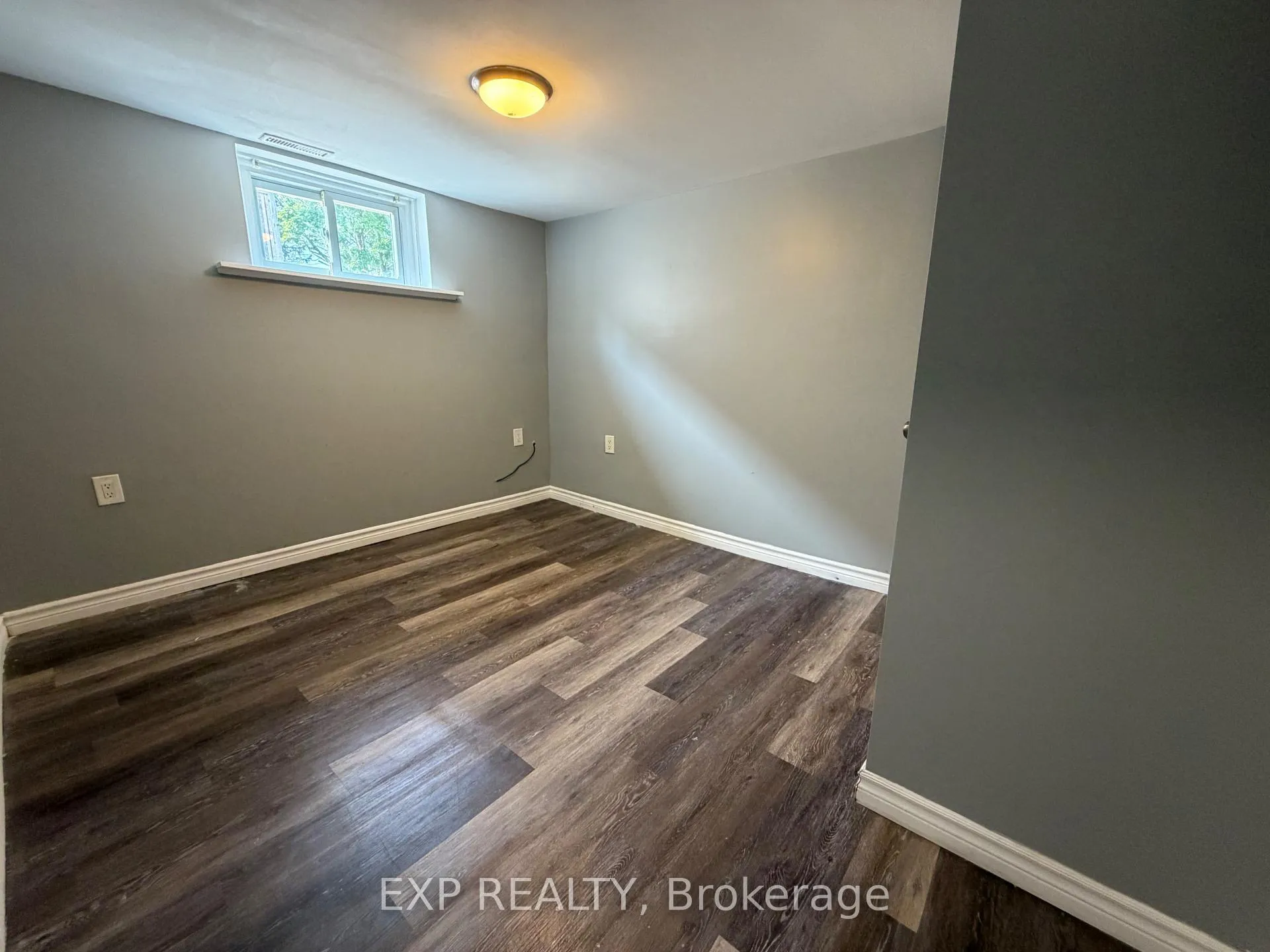 Photo 55 of 36 Brighton Avenue, St. Catharines, Facer — HOMEH