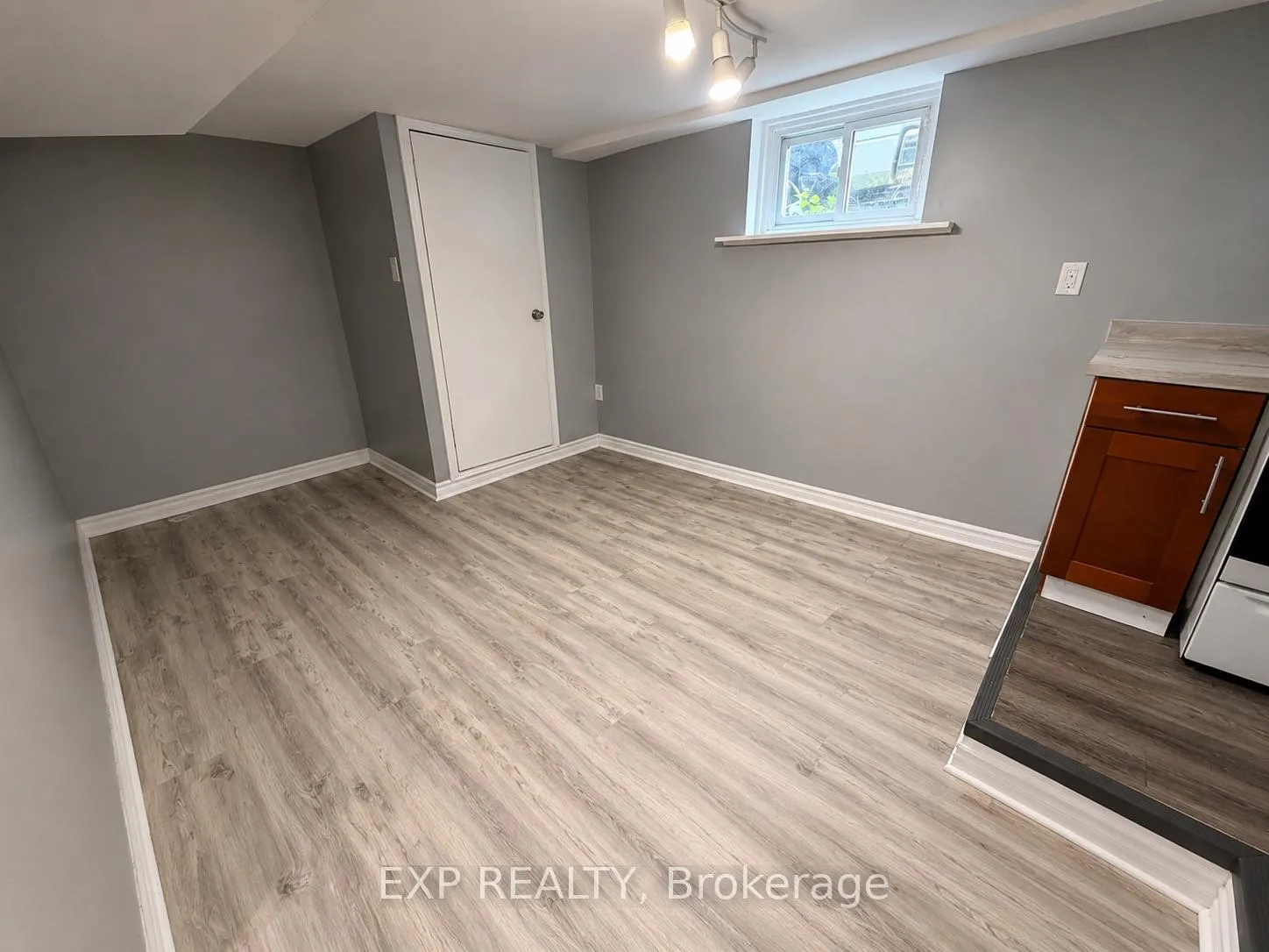 Photo 67 of 36 Brighton Avenue, St. Catharines, Facer — HOMEH
