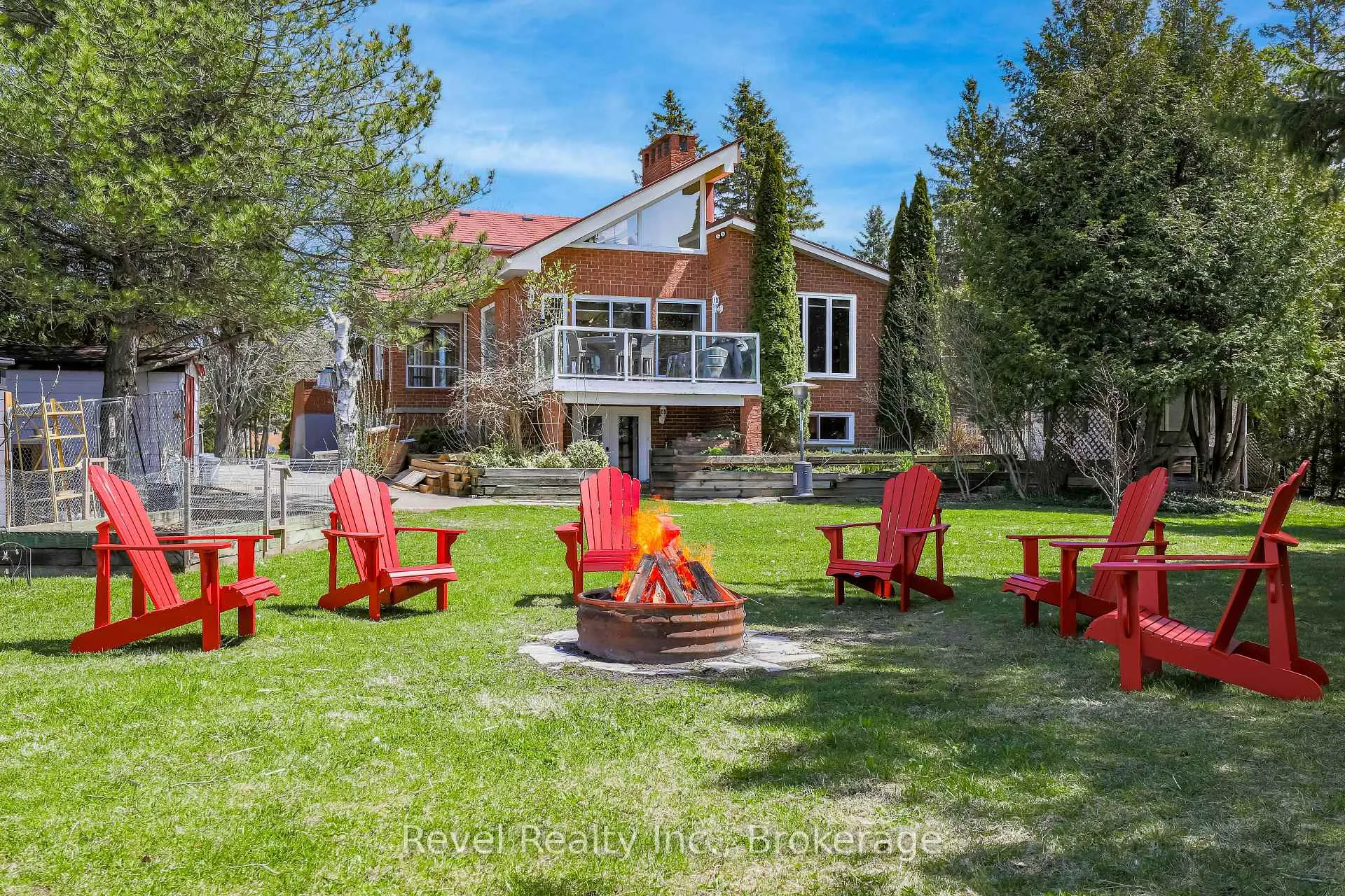 Photo 1 of 27 Cedar Crescent, Kawartha Lakes, Janetville — HOMEH