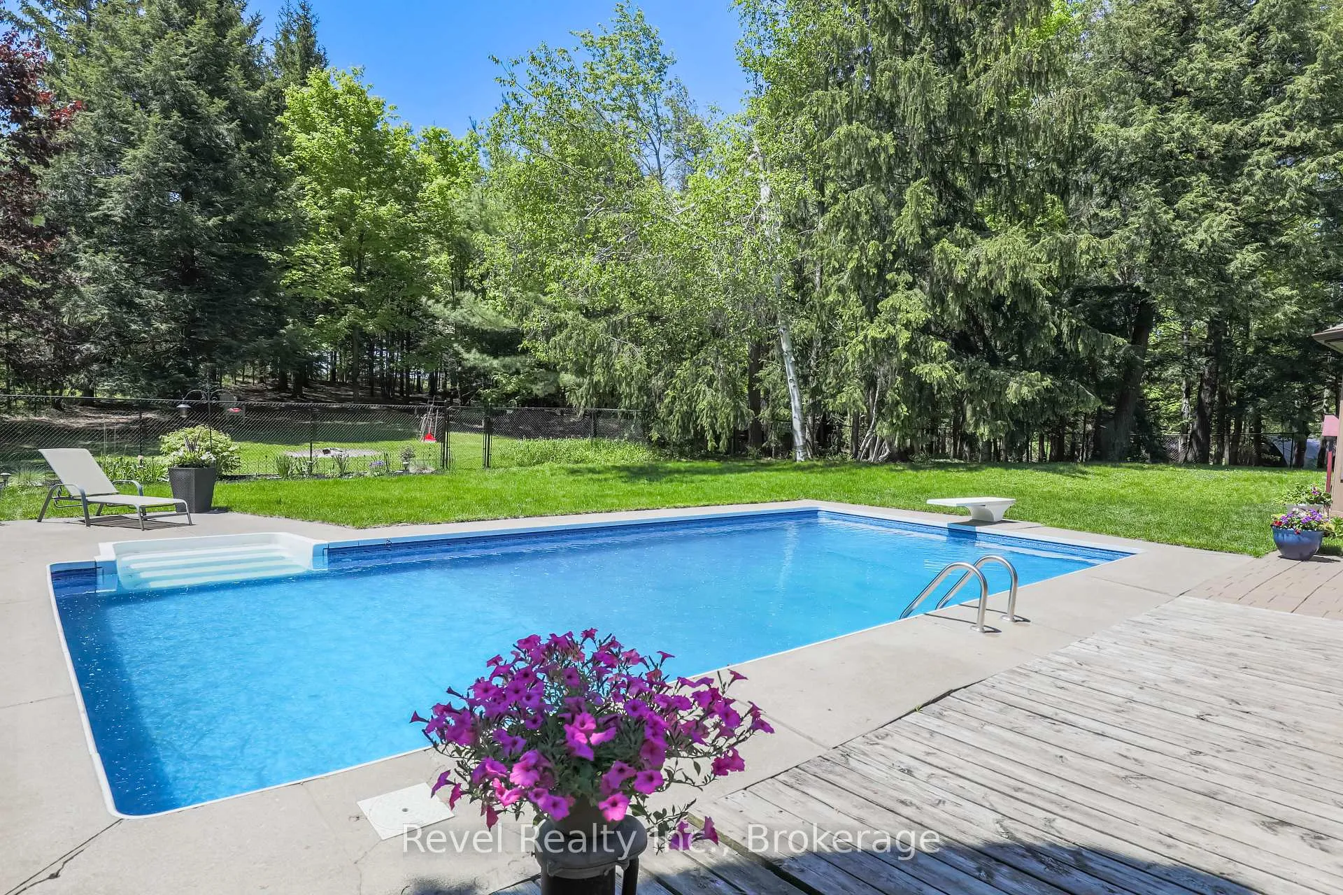 Photo 109 of 20 The Pines Lane, Brock, Rural Brock — HOMEH