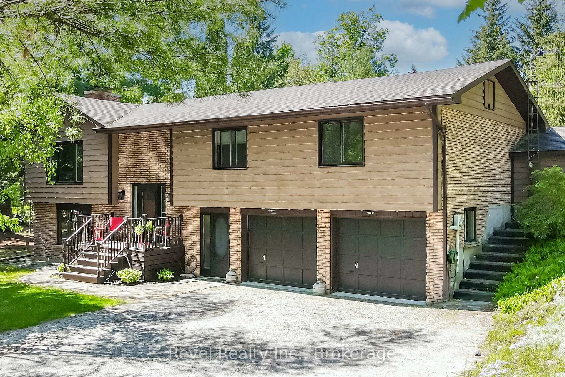 Photo 3 of 20 The Pines Lane, Brock, Rural Brock — HOMEH