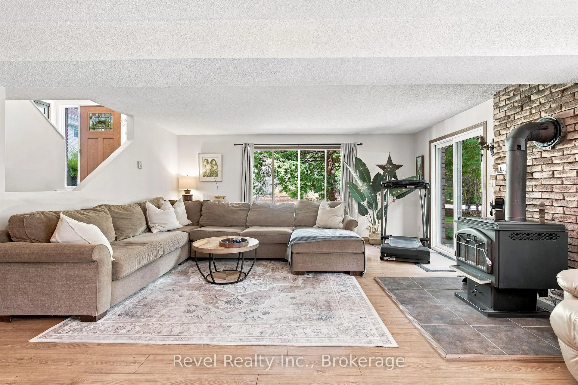 Photo 91 of 20 The Pines Lane, Brock, Rural Brock — HOMEH