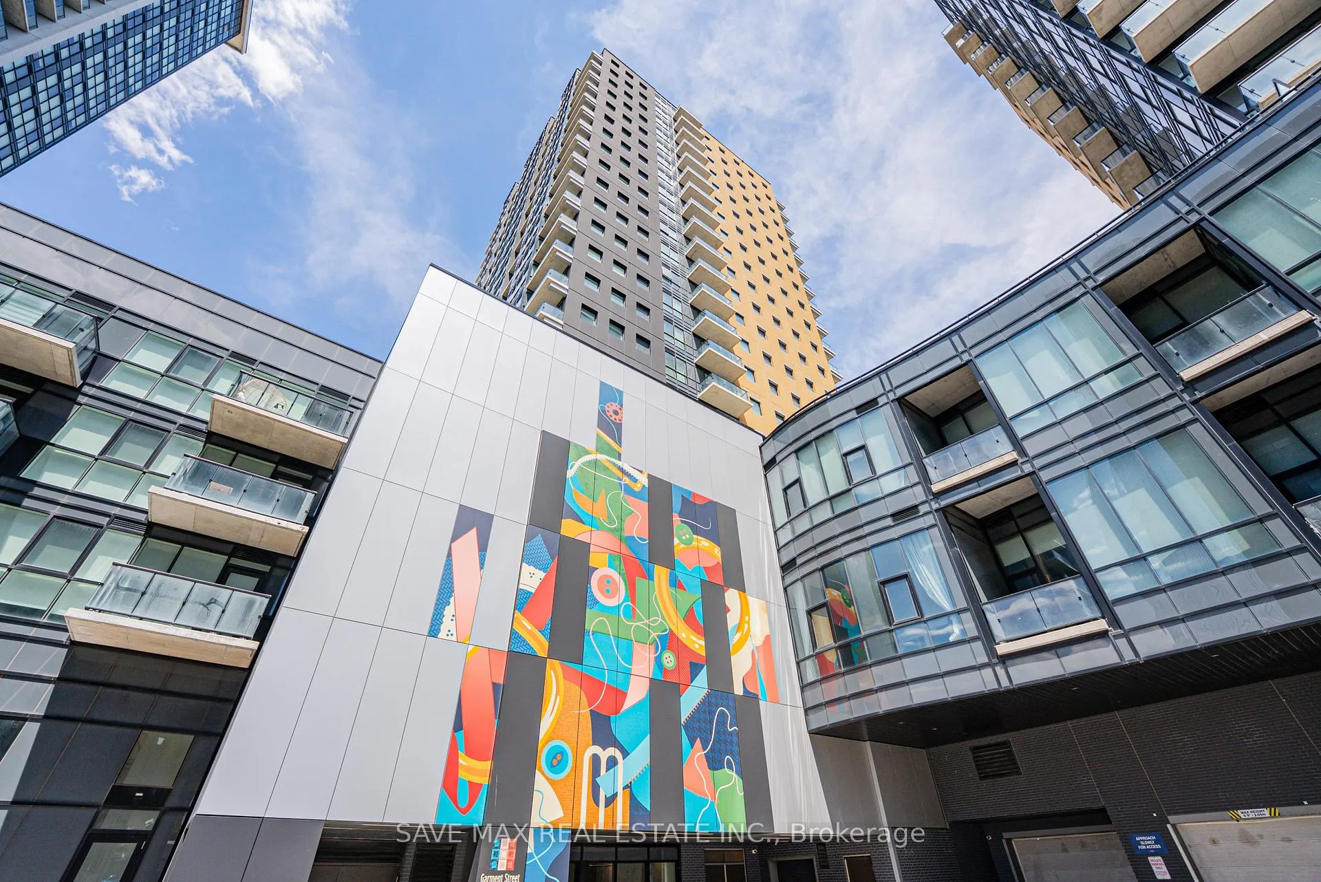 Photo of Unit 1302, 104 Garment Street
