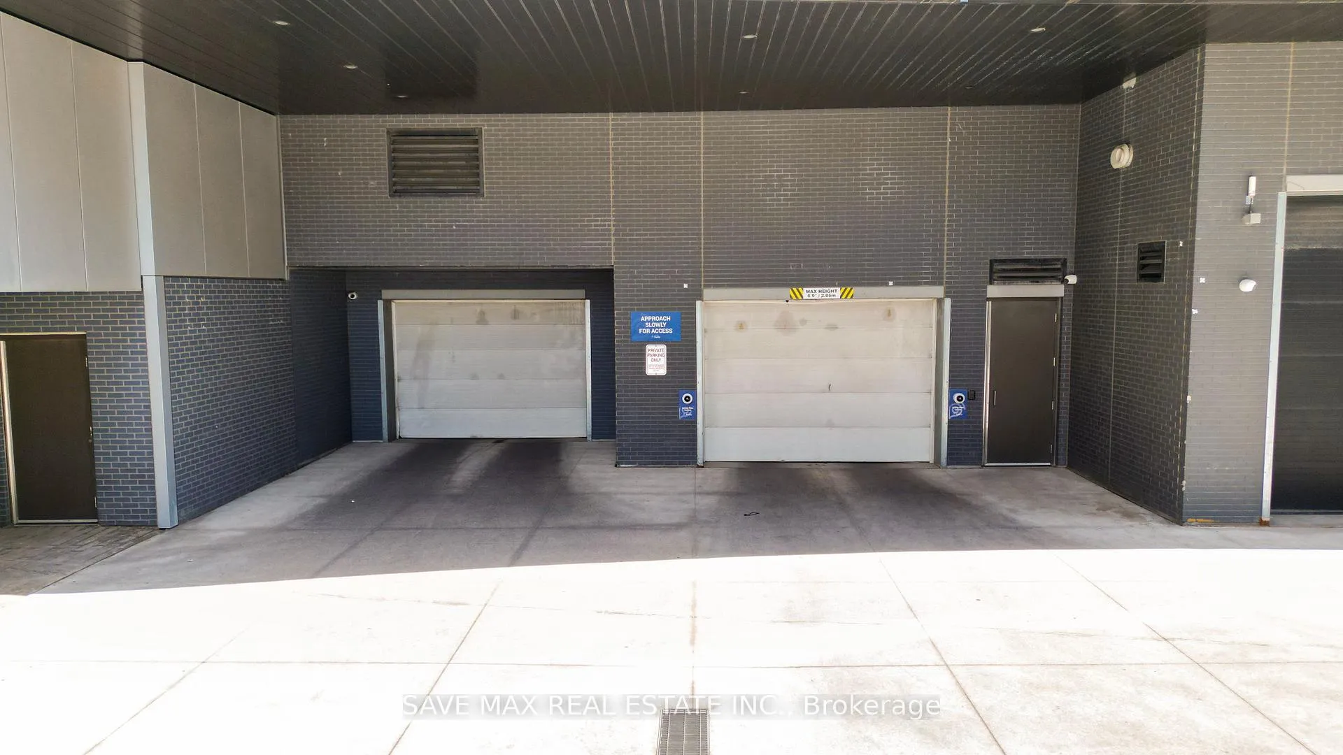 Photo 92 of Unit 1302, 104 Garment Street, Kitchener, Cherry Hill — HOMEH
