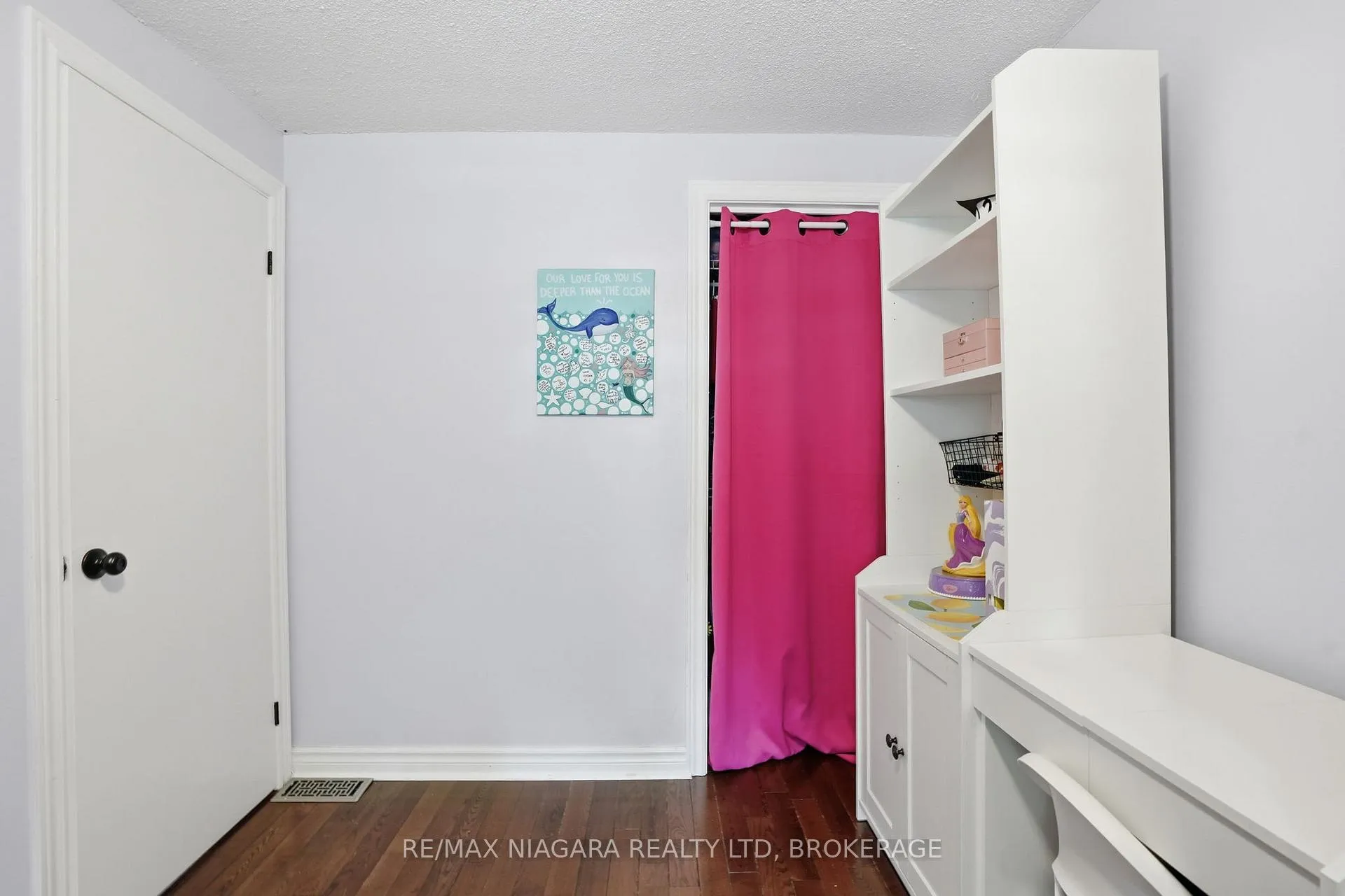 Photo 26 of 9 Lafayette Drive, St. Catharines, Lakeport — HOMEH