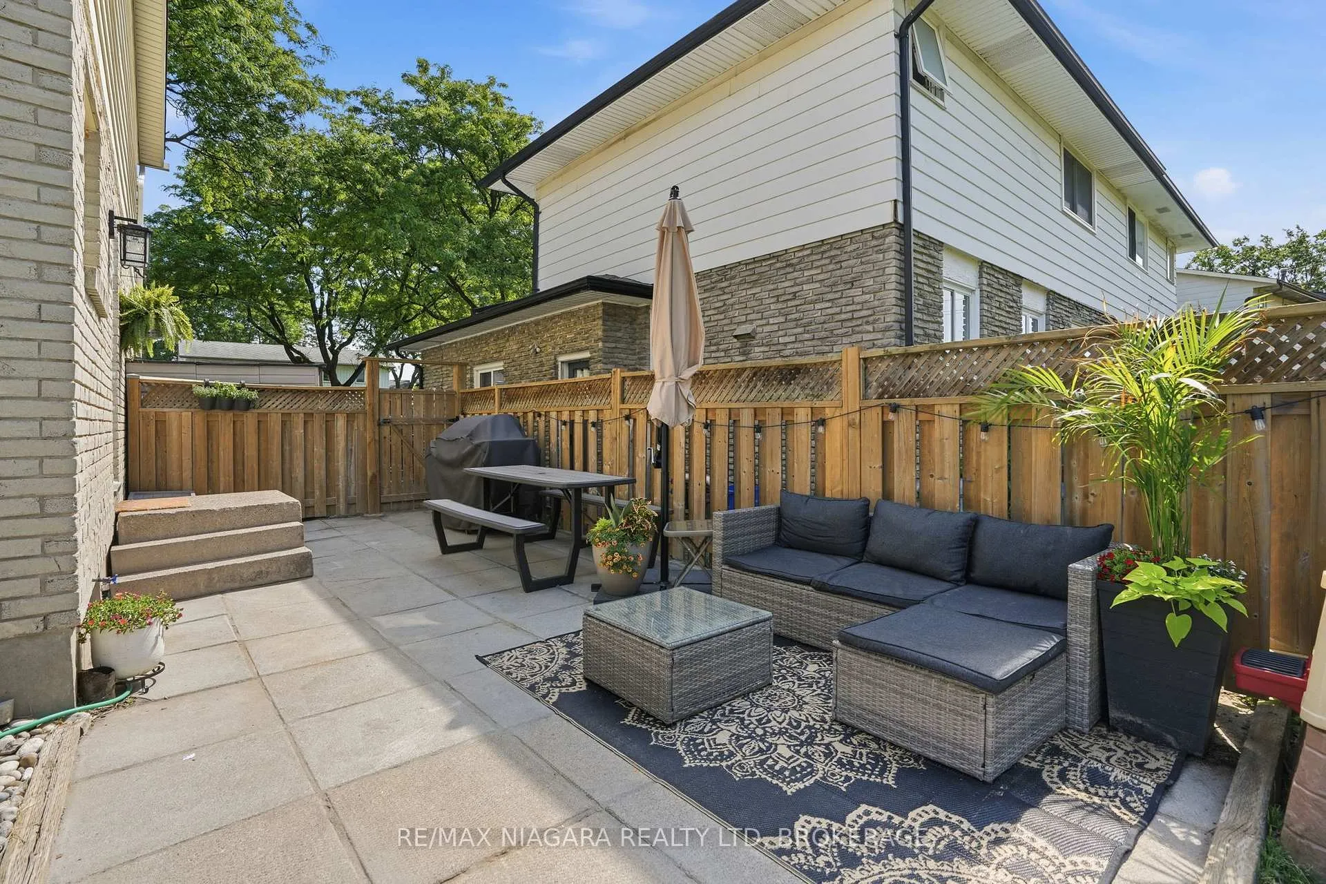 Photo 36 of 9 Lafayette Drive, St. Catharines, Lakeport — HOMEH