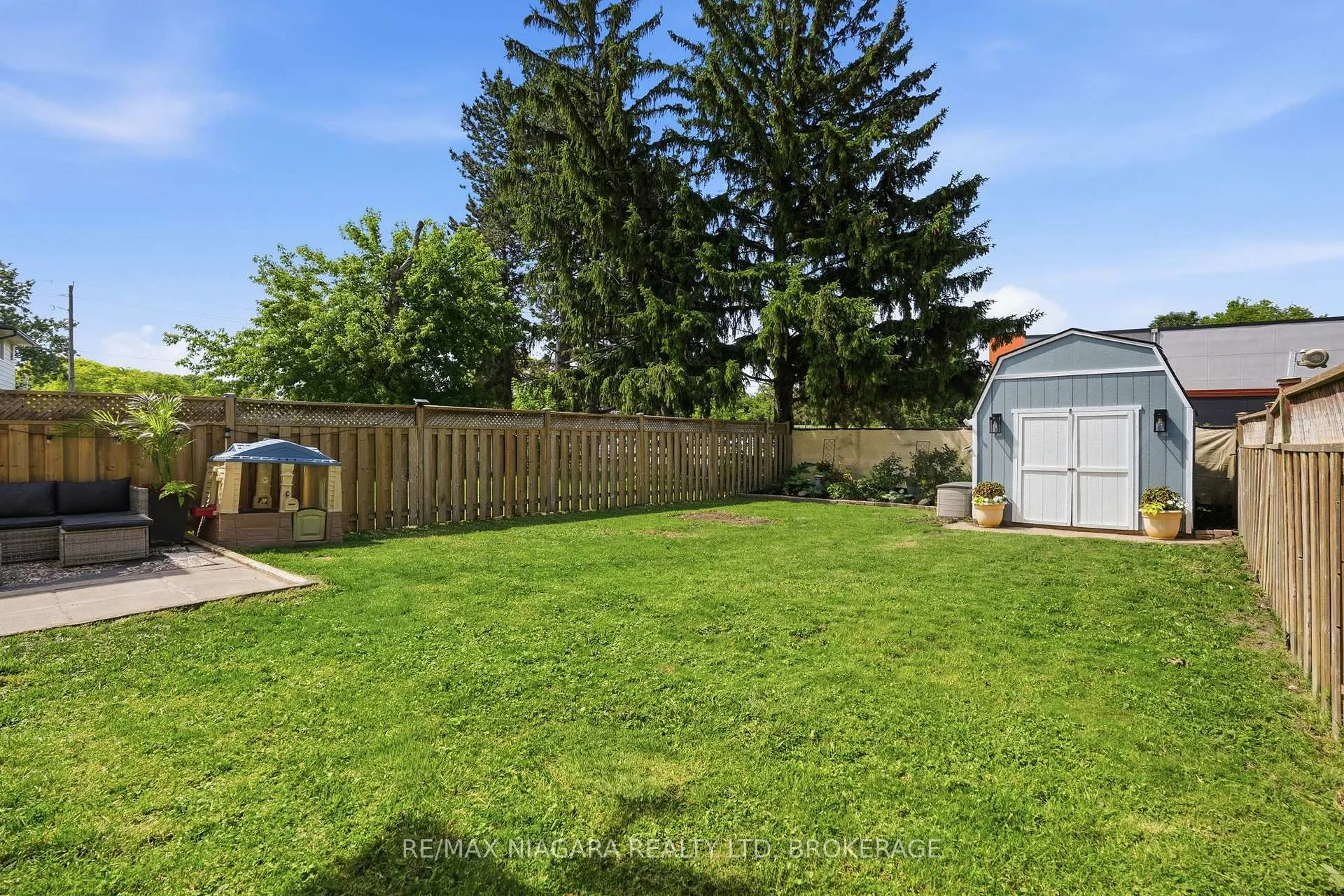 Photo 38 of 9 Lafayette Drive, St. Catharines, Lakeport — HOMEH