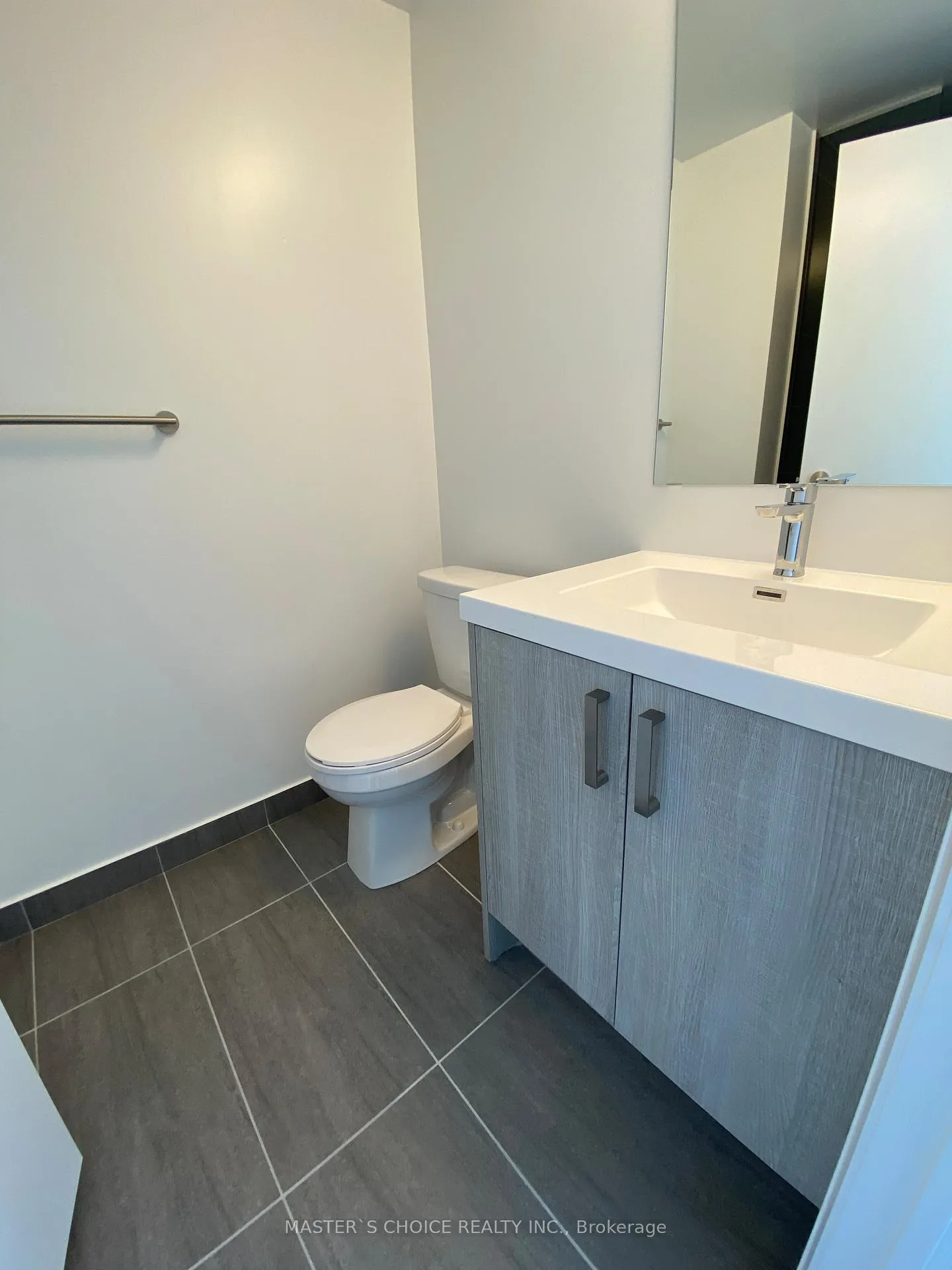 Photo 9 of Unit 2904, 77 Mutual Street, Toronto, Church-Yonge Corridor — HOMEH