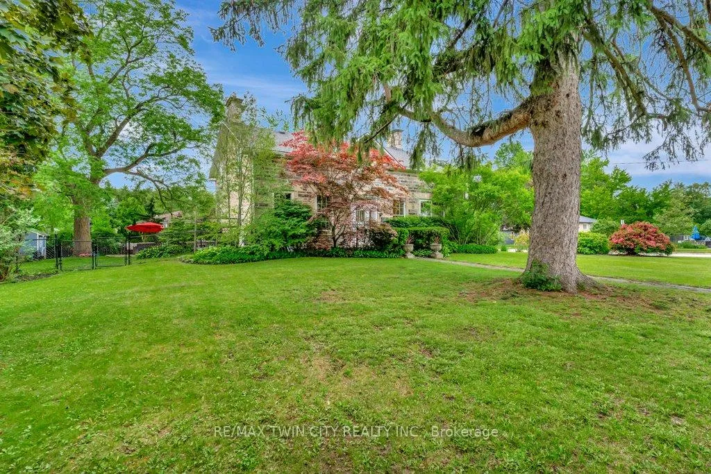 Photo 1 of 142 Glenmorris Street, Cambridge, Blair Road — HOMEH