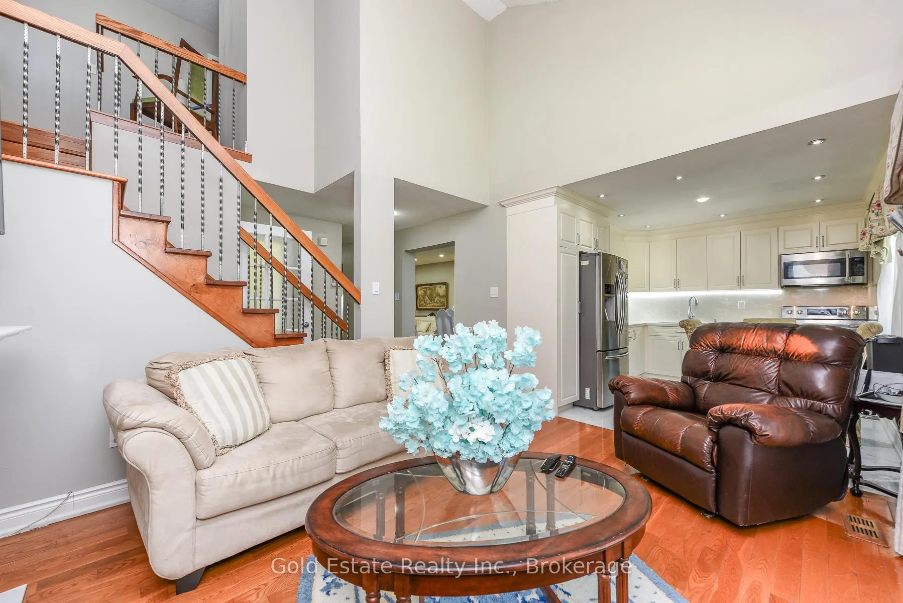 Photo 6 of 14 Leacrest Street, Brampton, Westgate — HOMEH