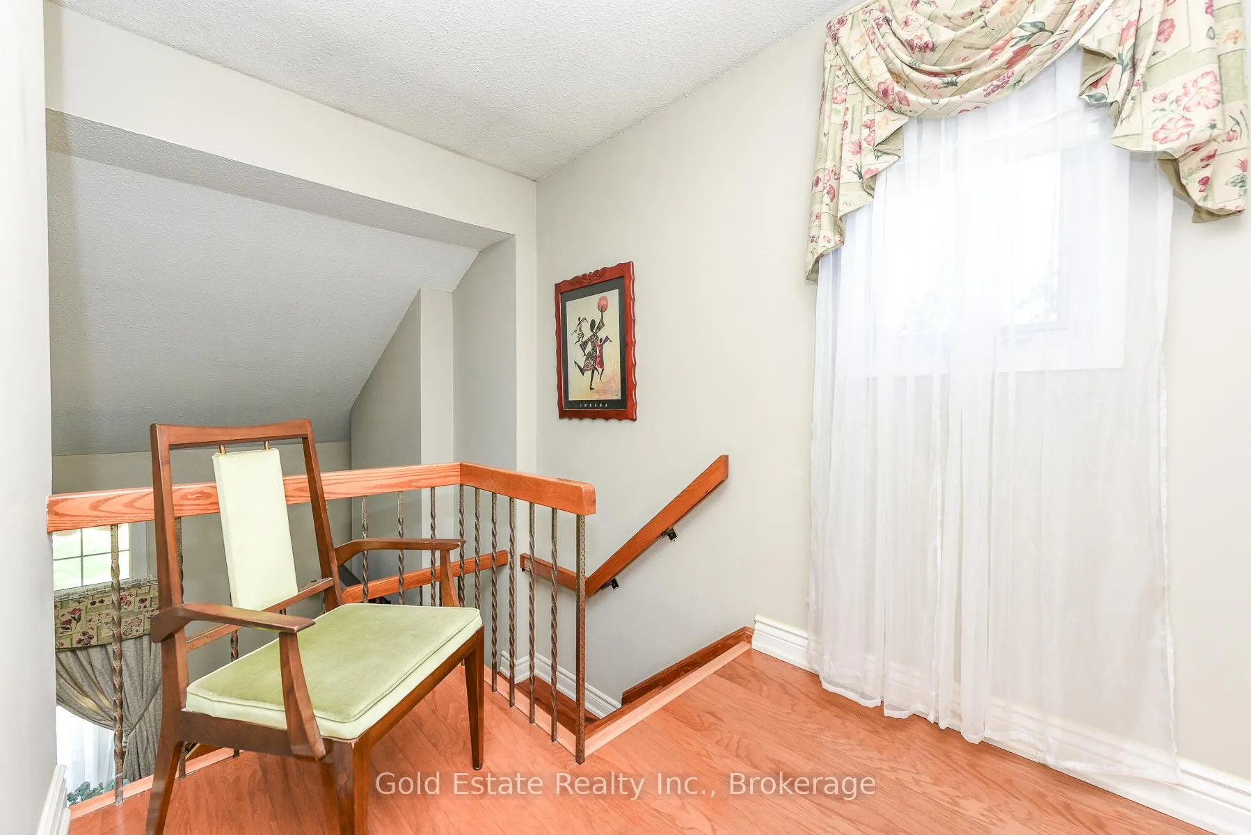 Photo 18 of 14 Leacrest Street, Brampton, Westgate — HOMEH