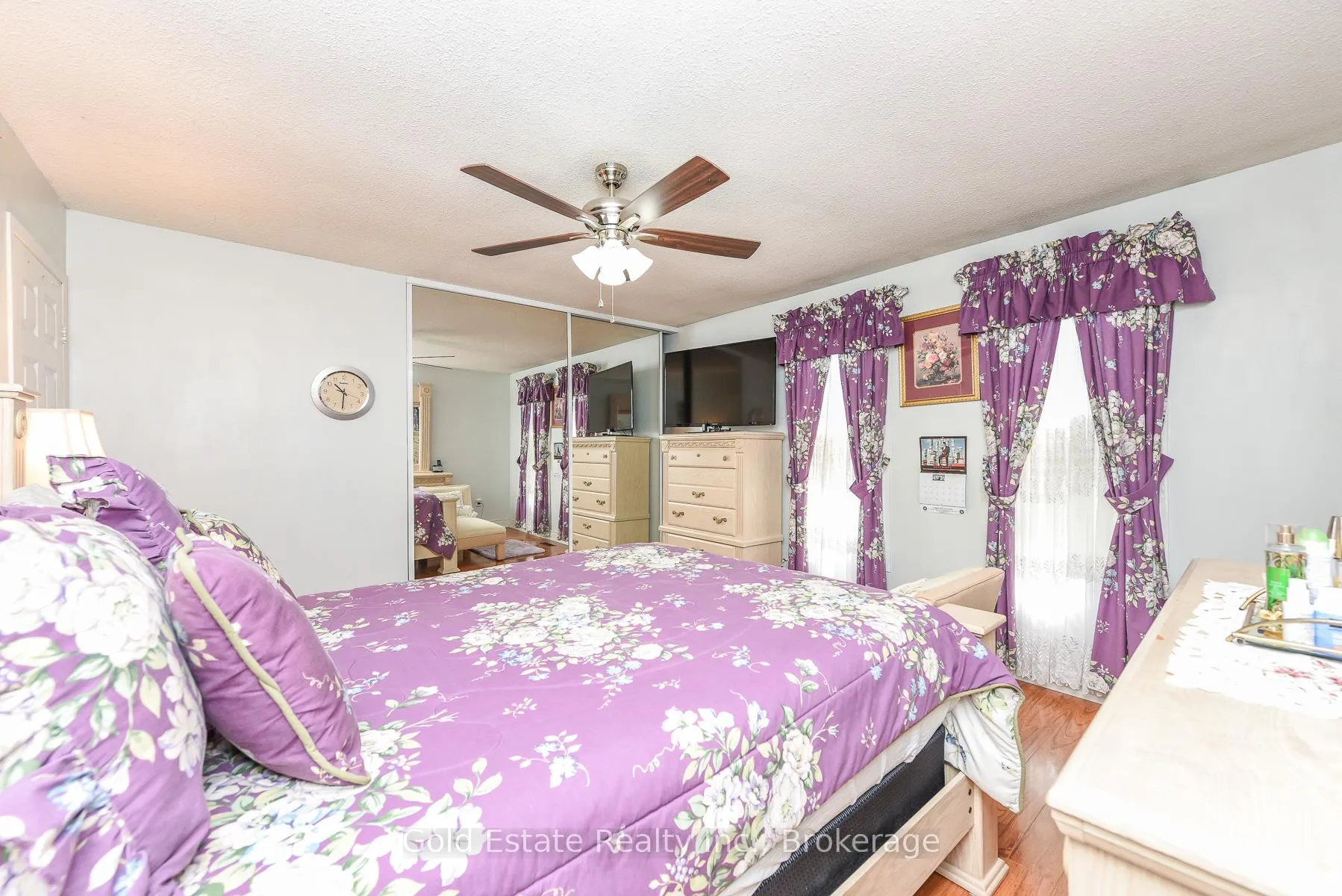 Photo 24 of 14 Leacrest Street, Brampton, Westgate — HOMEH