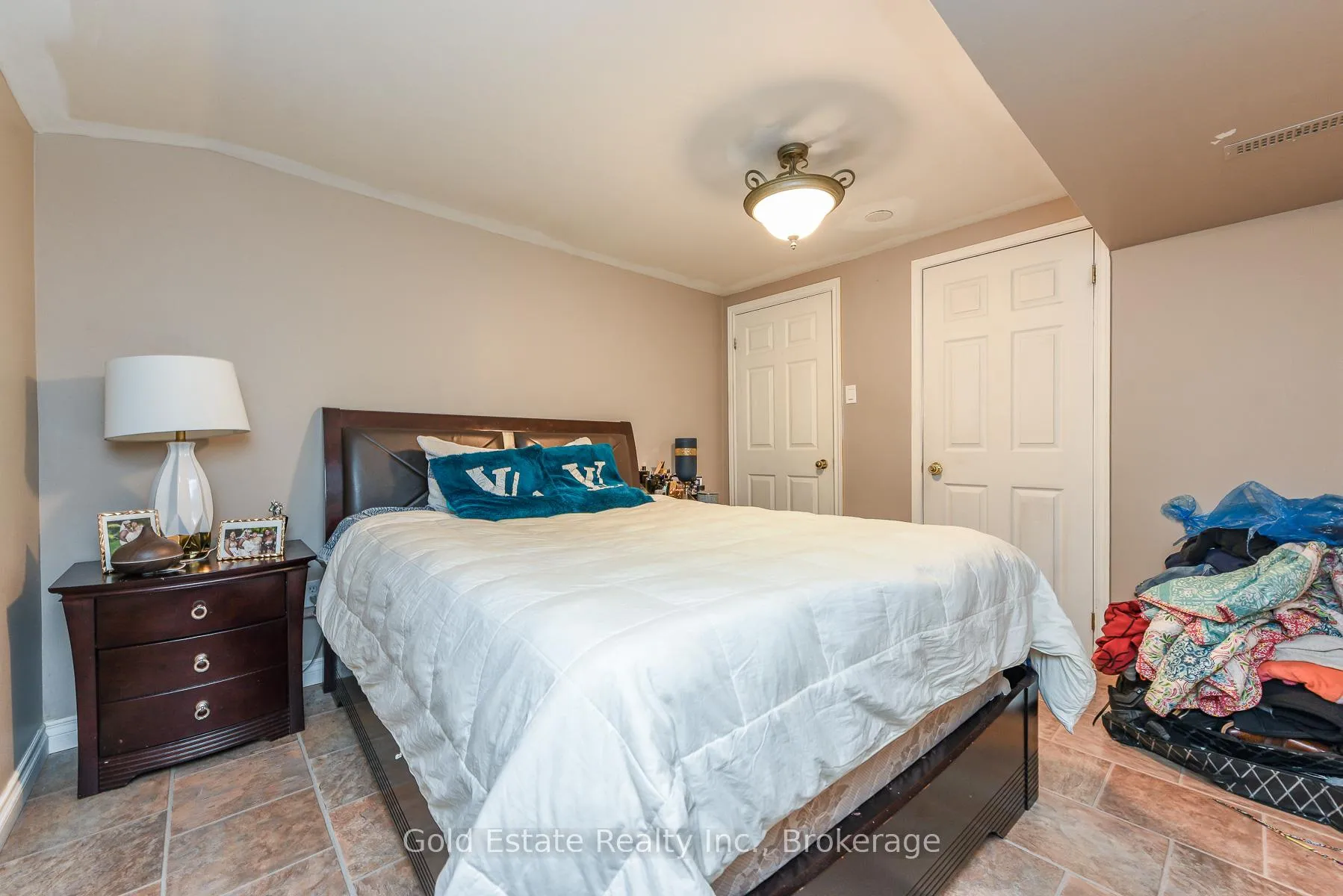 Photo 42 of 14 Leacrest Street, Brampton, Westgate — HOMEH