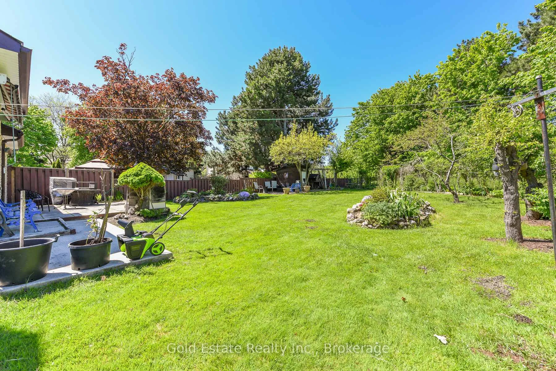 Photo 47 of 14 Leacrest Street, Brampton, Westgate — HOMEH