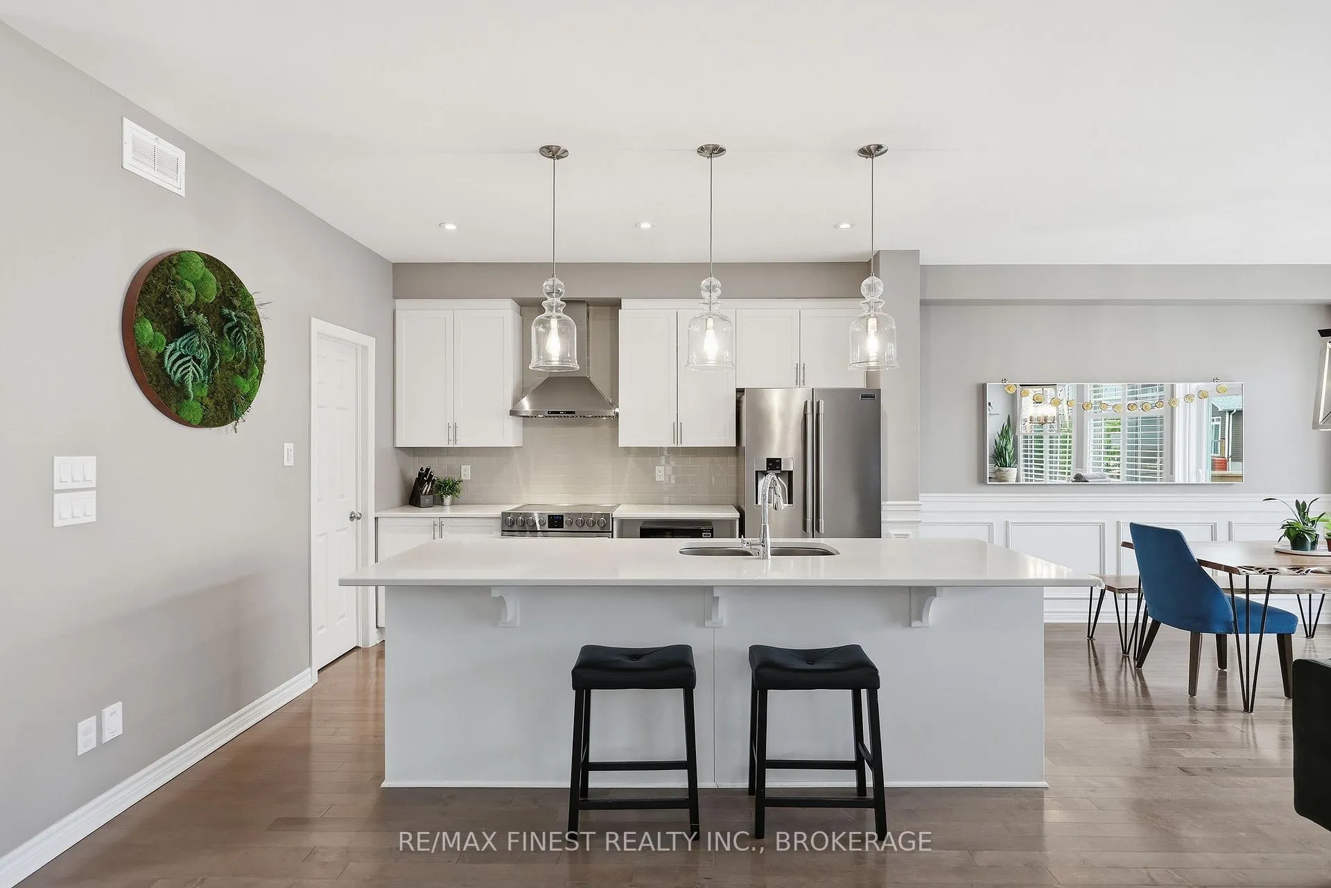 Photo 11 of 879 Riverview Way, Kingston, Kingston East (Incl Barret Crt) — HOMEH