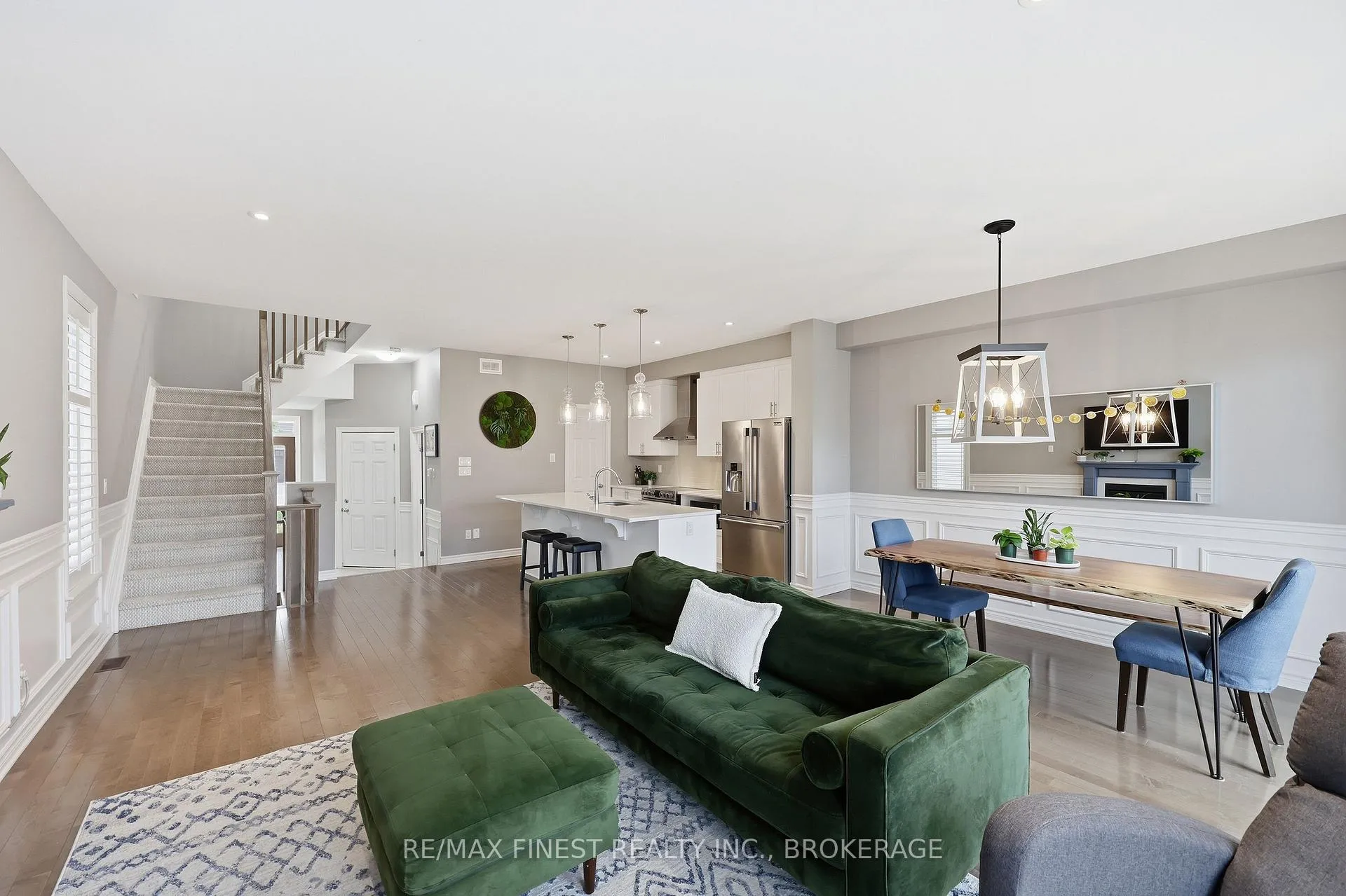 Photo 17 of 879 Riverview Way, Kingston, Kingston East (Incl Barret Crt) — HOMEH