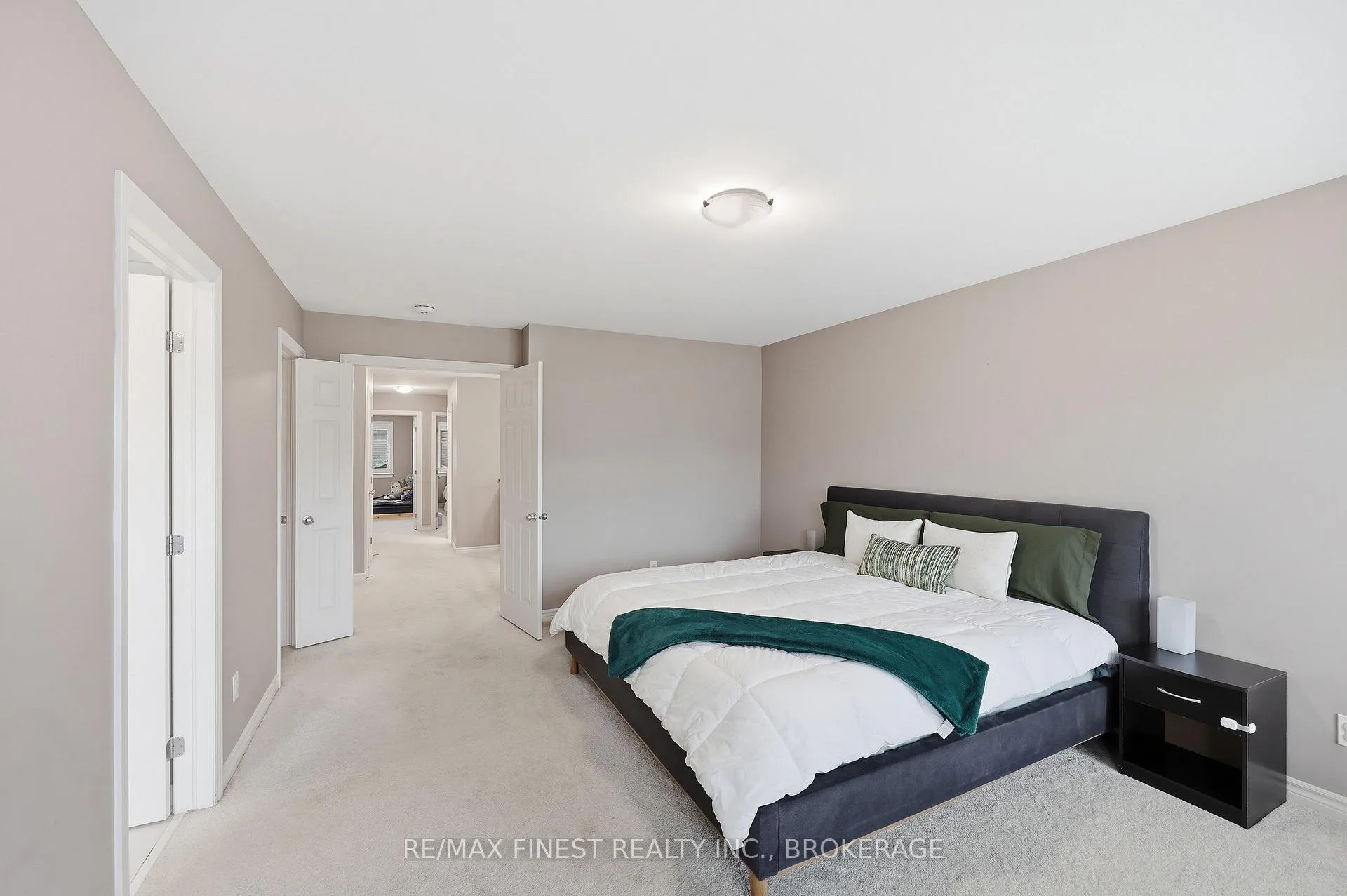 Photo 25 of 879 Riverview Way, Kingston, Kingston East (Incl Barret Crt) — HOMEH