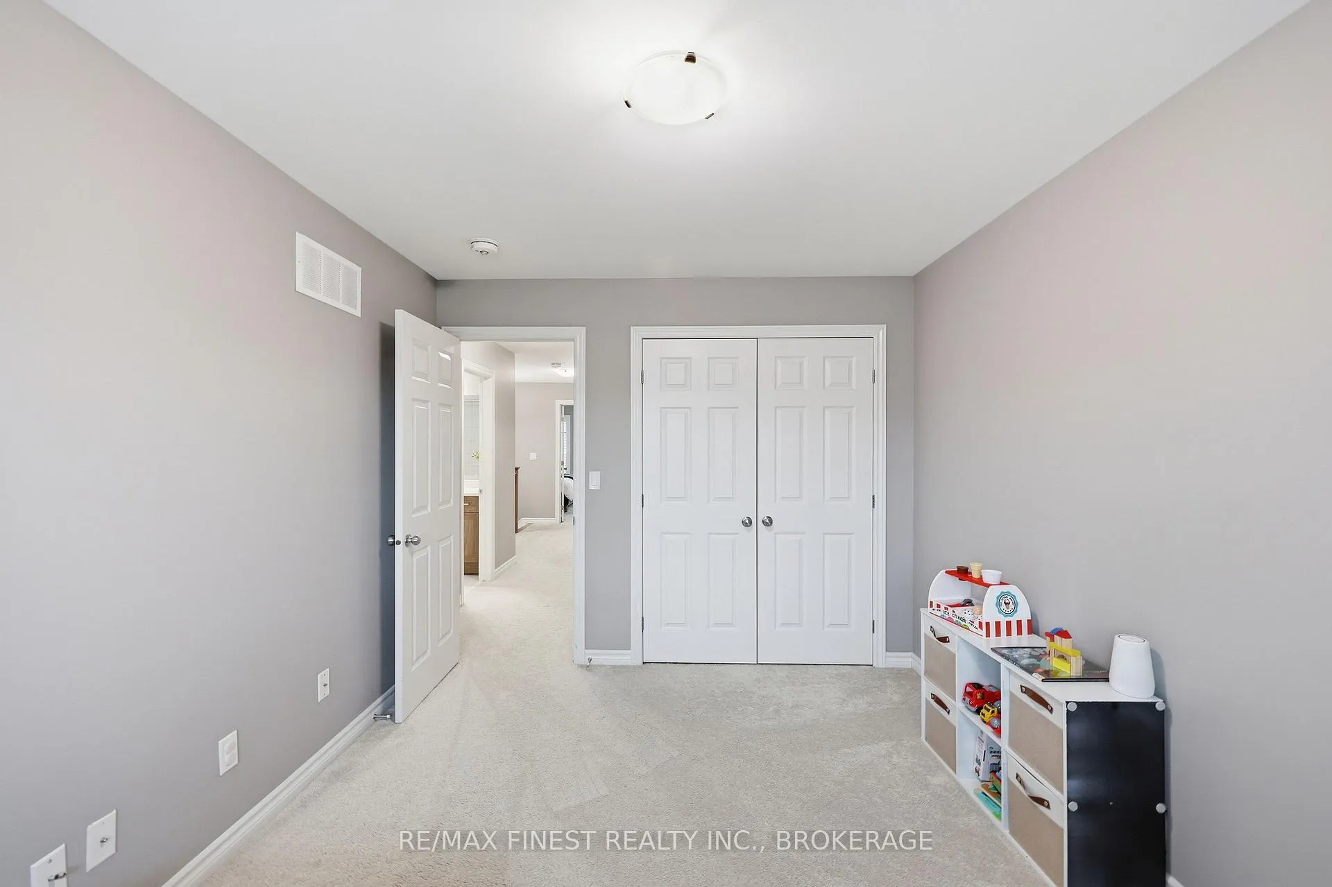 Photo 31 of 879 Riverview Way, Kingston, Kingston East (Incl Barret Crt) — HOMEH