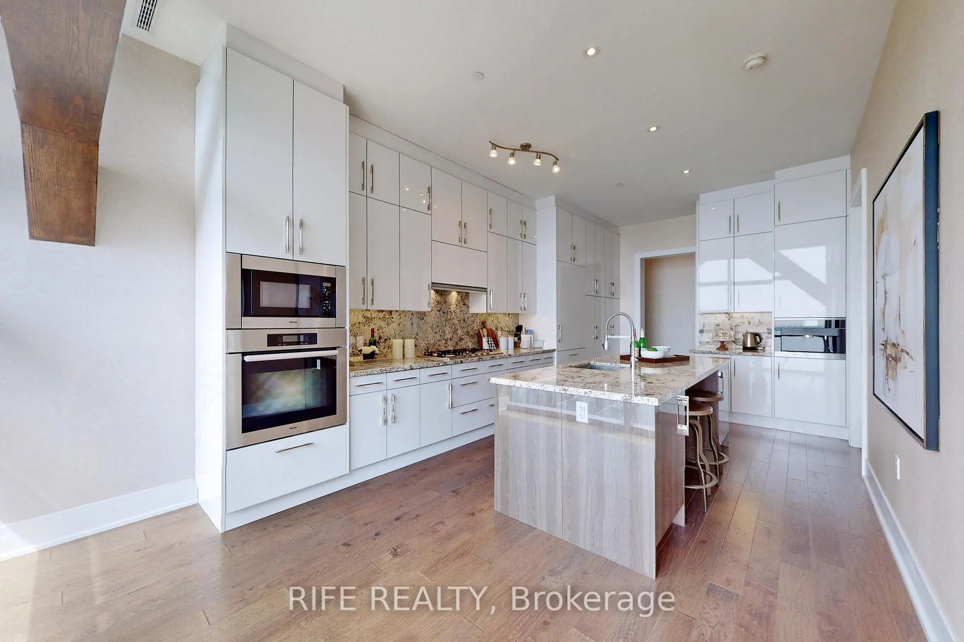 Photo 16 of Unit 1208, 39 Queens Quay E, Toronto, Waterfront Communities — HOMEH