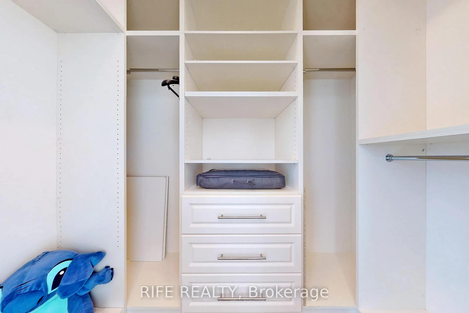 Photo 26 of Unit 1208, 39 Queens Quay E, Toronto, Waterfront Communities — HOMEH