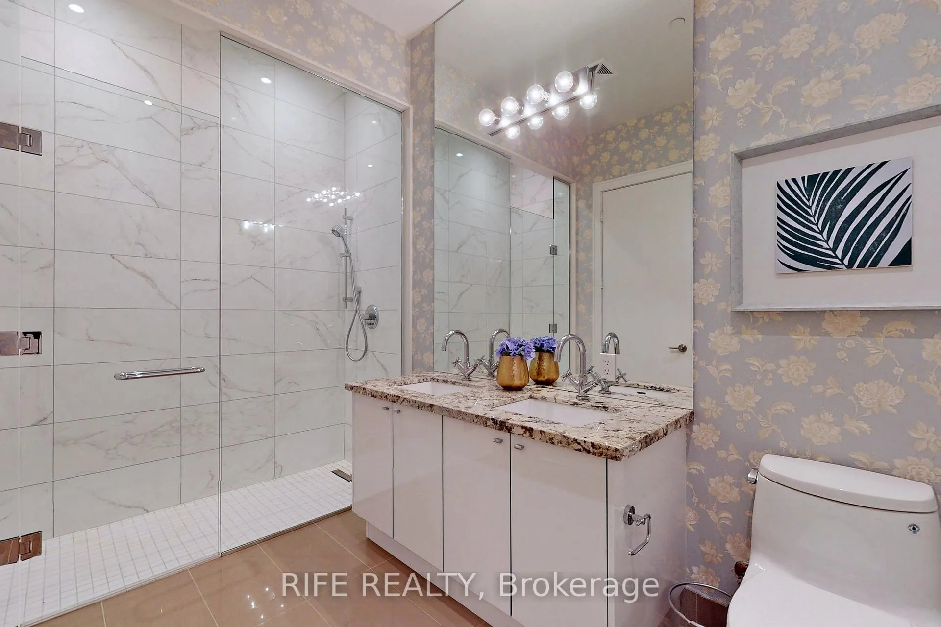 Photo 35 of Unit 1208, 39 Queens Quay E, Toronto, Waterfront Communities — HOMEH