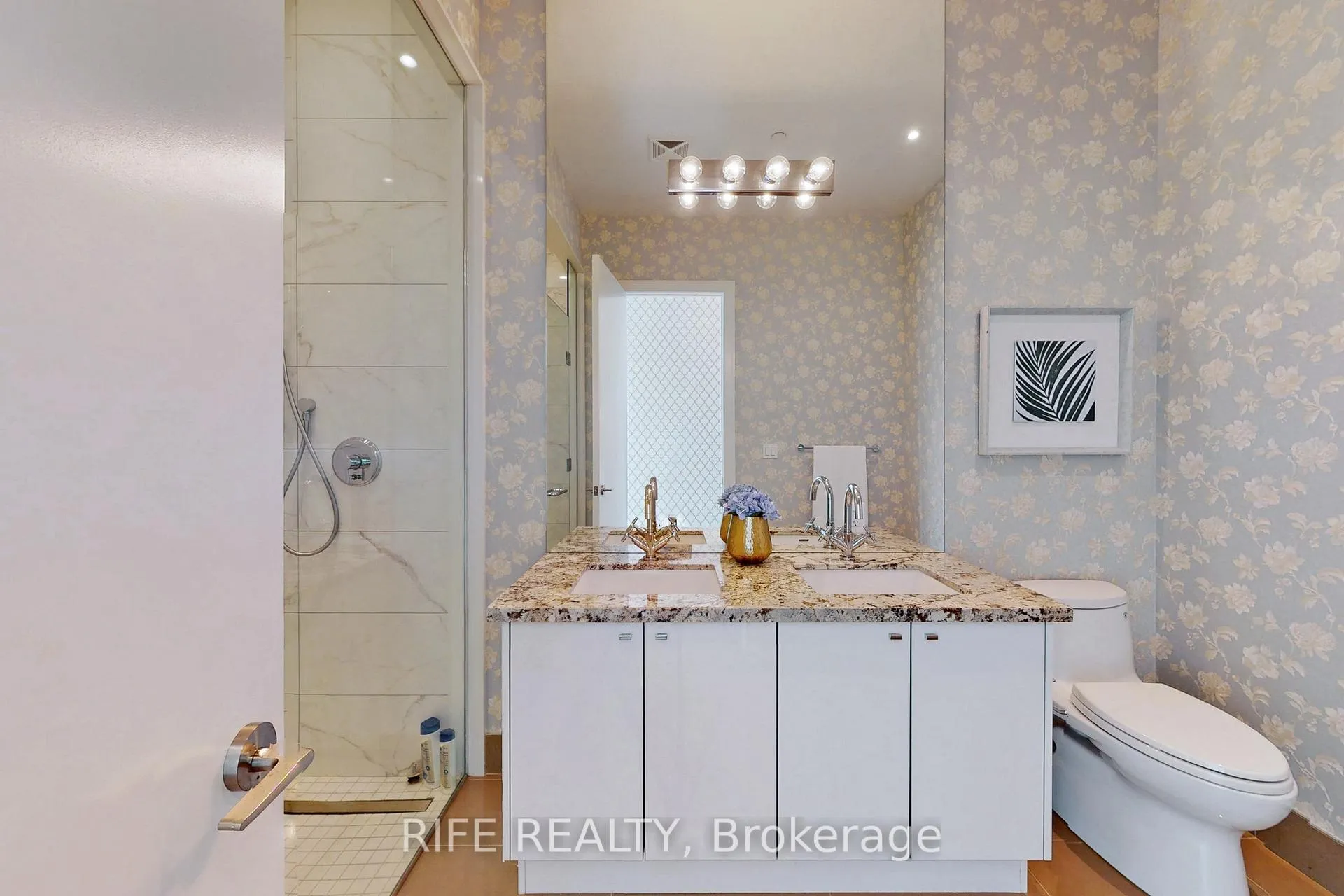Photo 36 of Unit 1208, 39 Queens Quay E, Toronto, Waterfront Communities — HOMEH