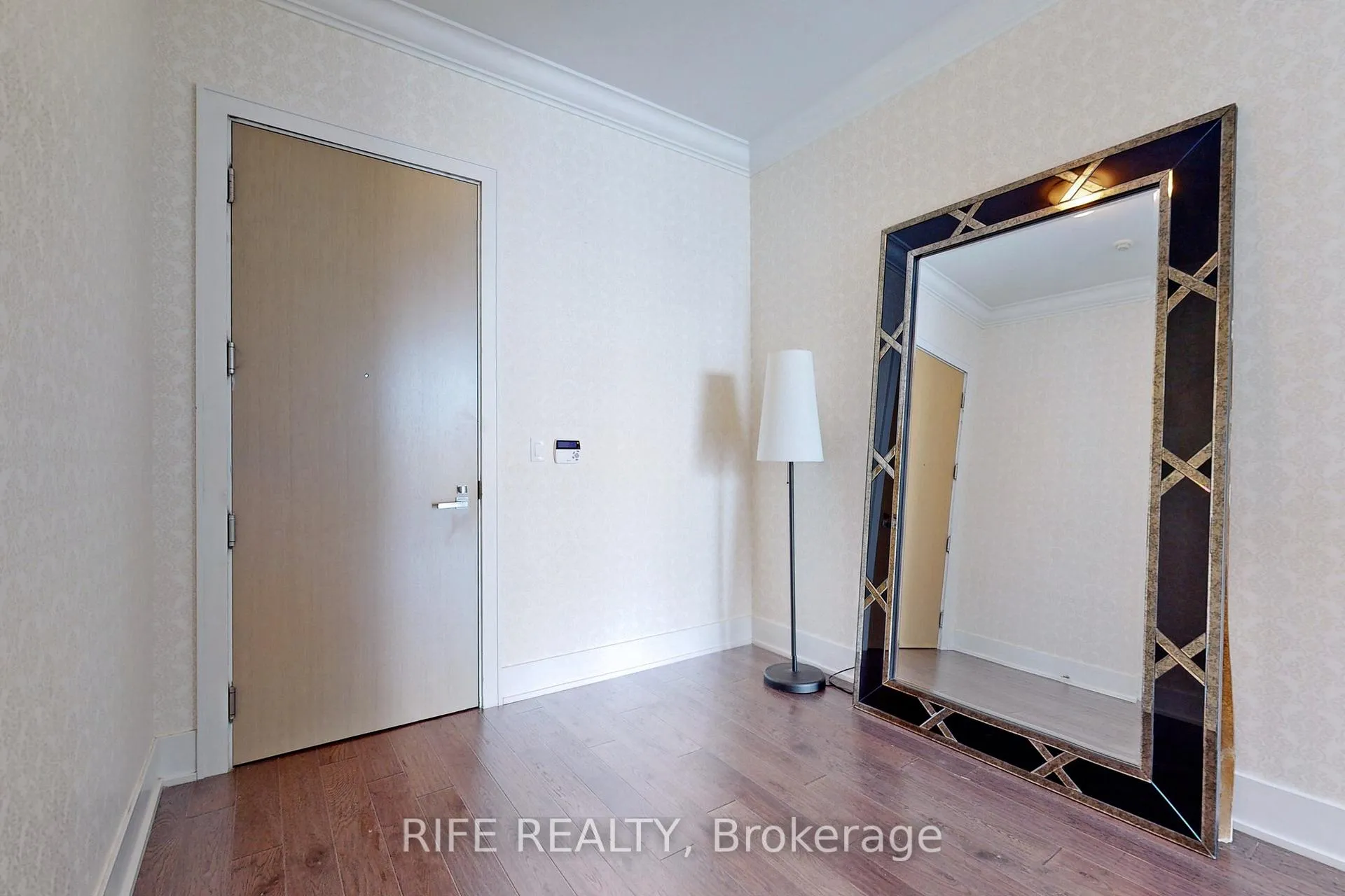 Photo 39 of Unit 1208, 39 Queens Quay E, Toronto, Waterfront Communities — HOMEH