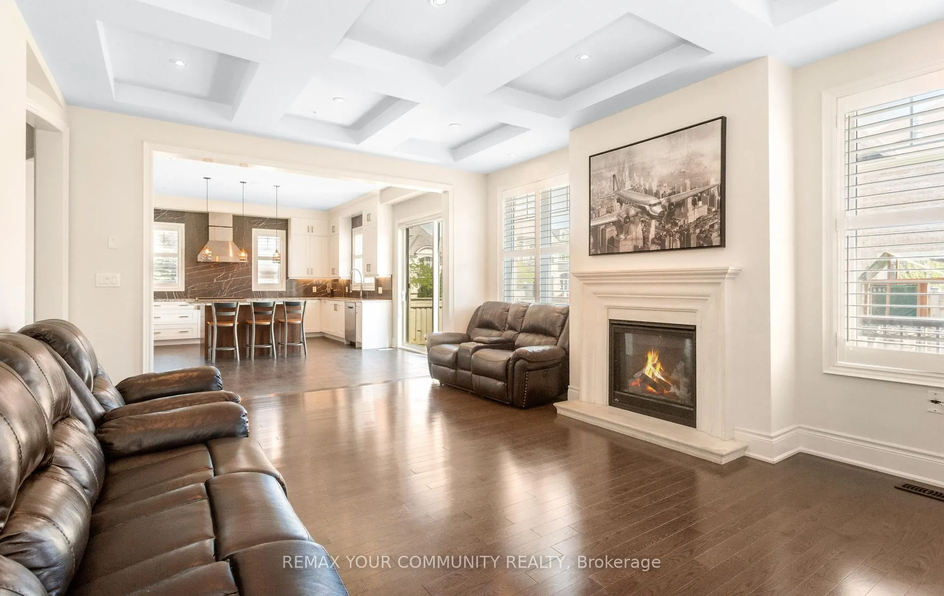 Photo 22 of 86 Torgan Trail, Vaughan, Kleinburg — HOMEH