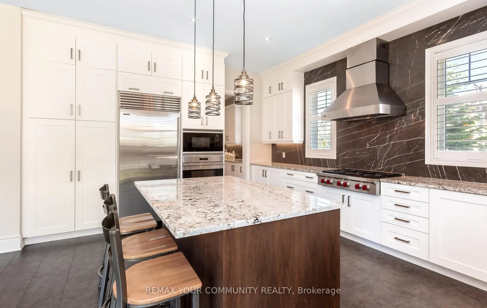 Photo 29 of 86 Torgan Trail, Vaughan, Kleinburg — HOMEH