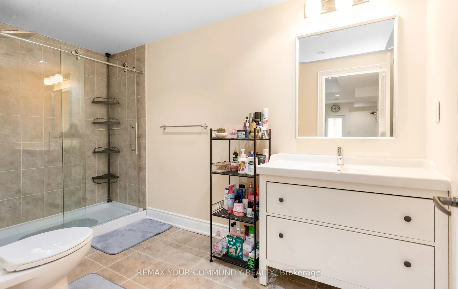 Photo 71 of 86 Torgan Trail, Vaughan, Kleinburg — HOMEH