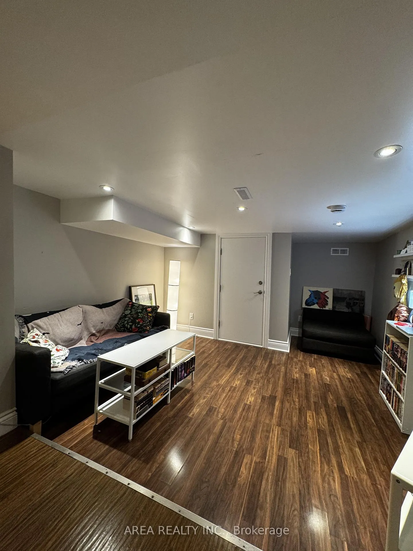 Photo 3 of 476 Crawford Street, Toronto, Palmerston-Little Italy — HOMEH