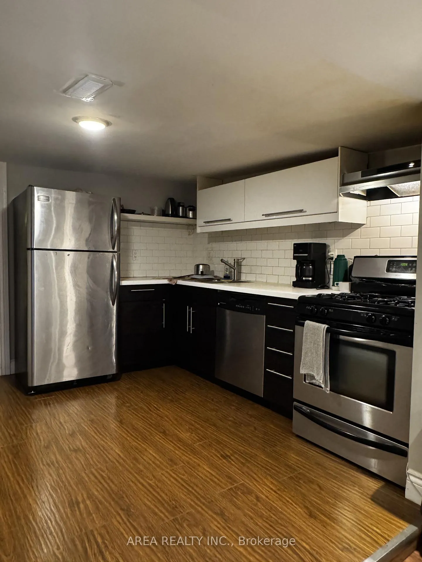 Photo 5 of 476 Crawford Street, Toronto, Palmerston-Little Italy — HOMEH