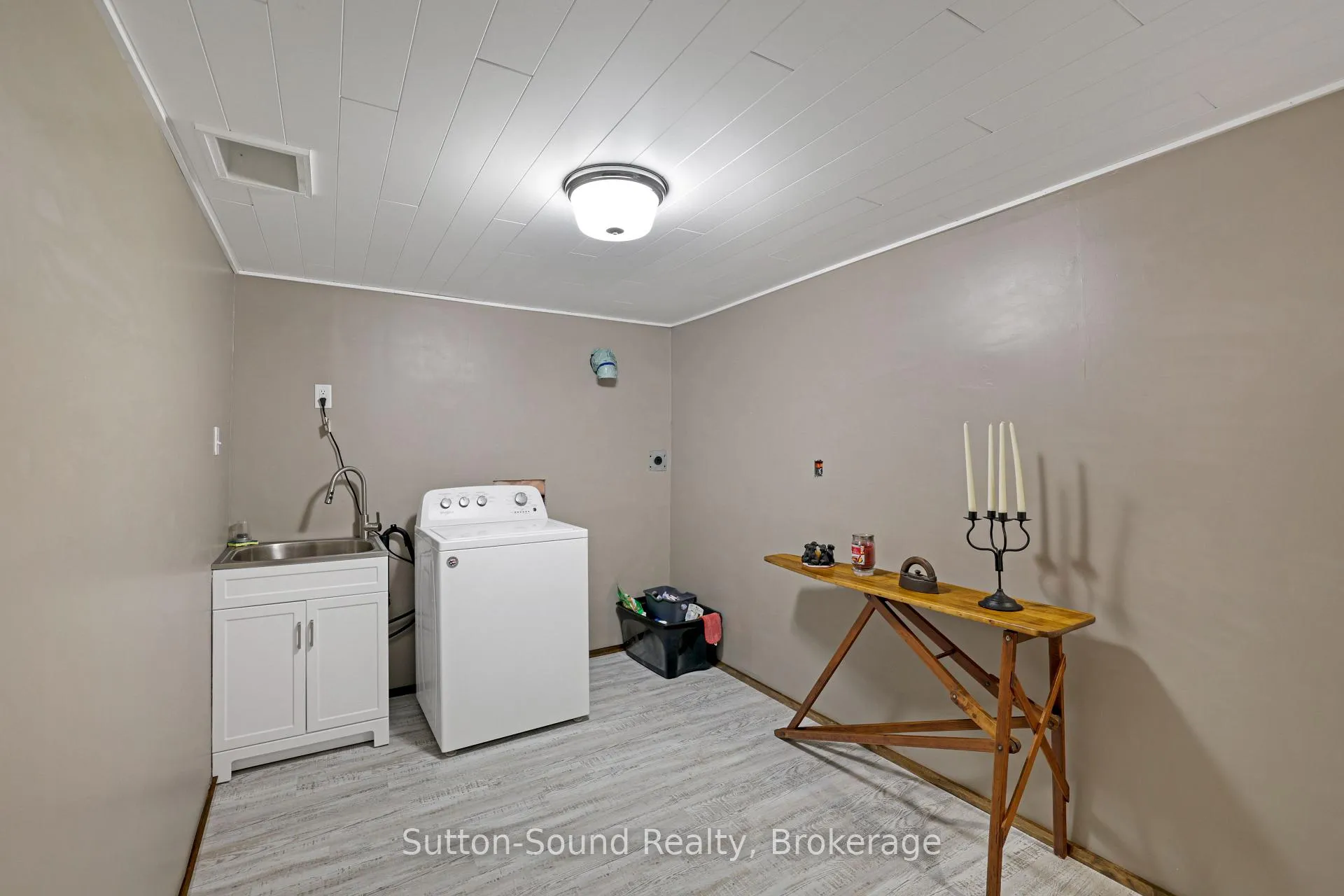 Photo 22 of 829 30th Street W, Georgian Bluffs — HOMEH