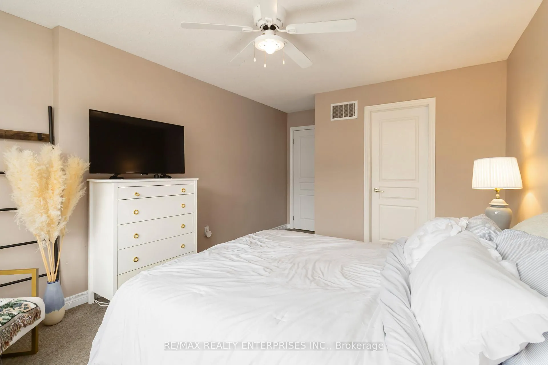 Photo 19 of Unit 93, 1401 Plains Road E, Burlington, Freeman — HOMEH